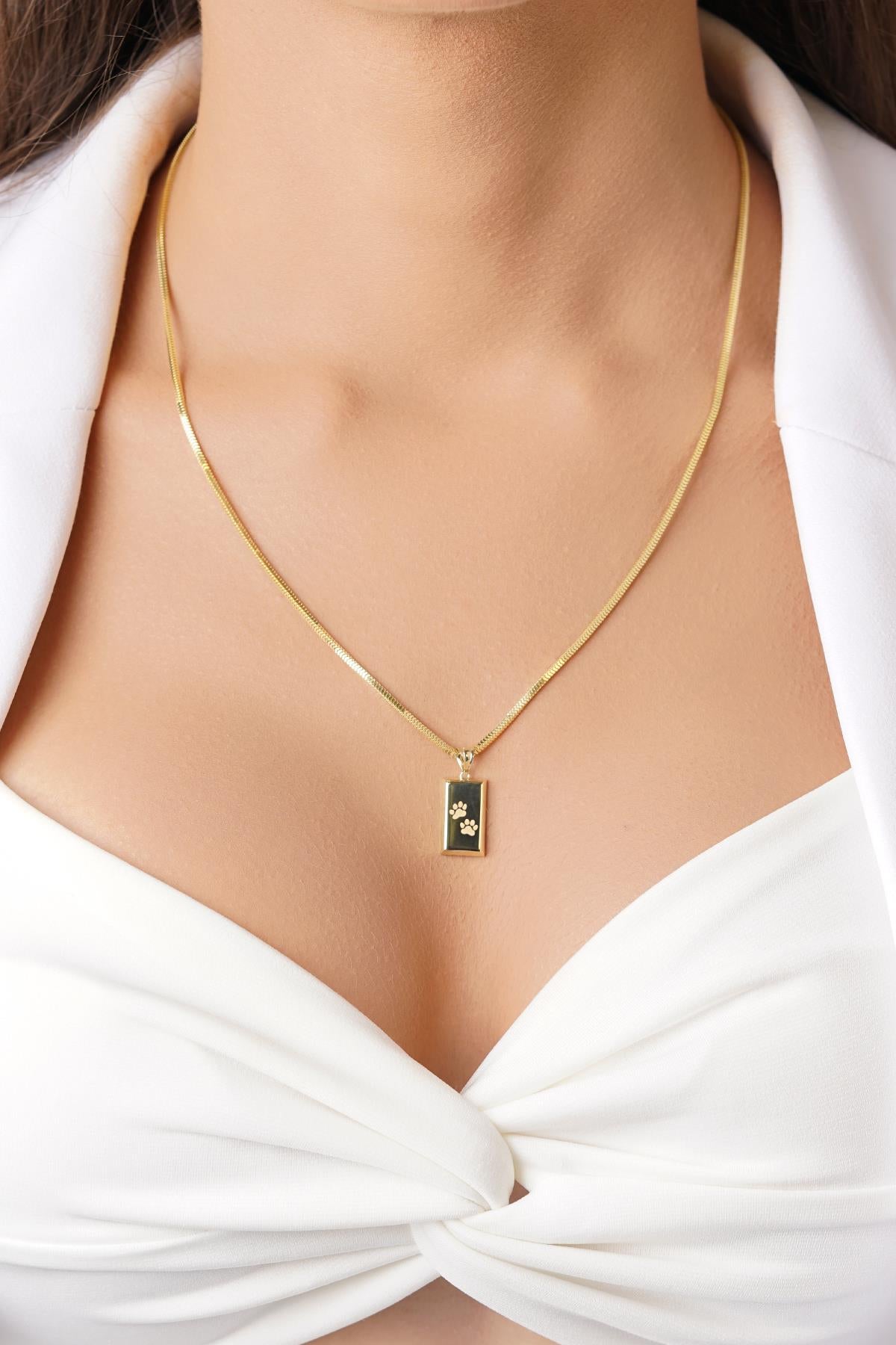 14K Gold Ingot Bar Pendant on Box Chain