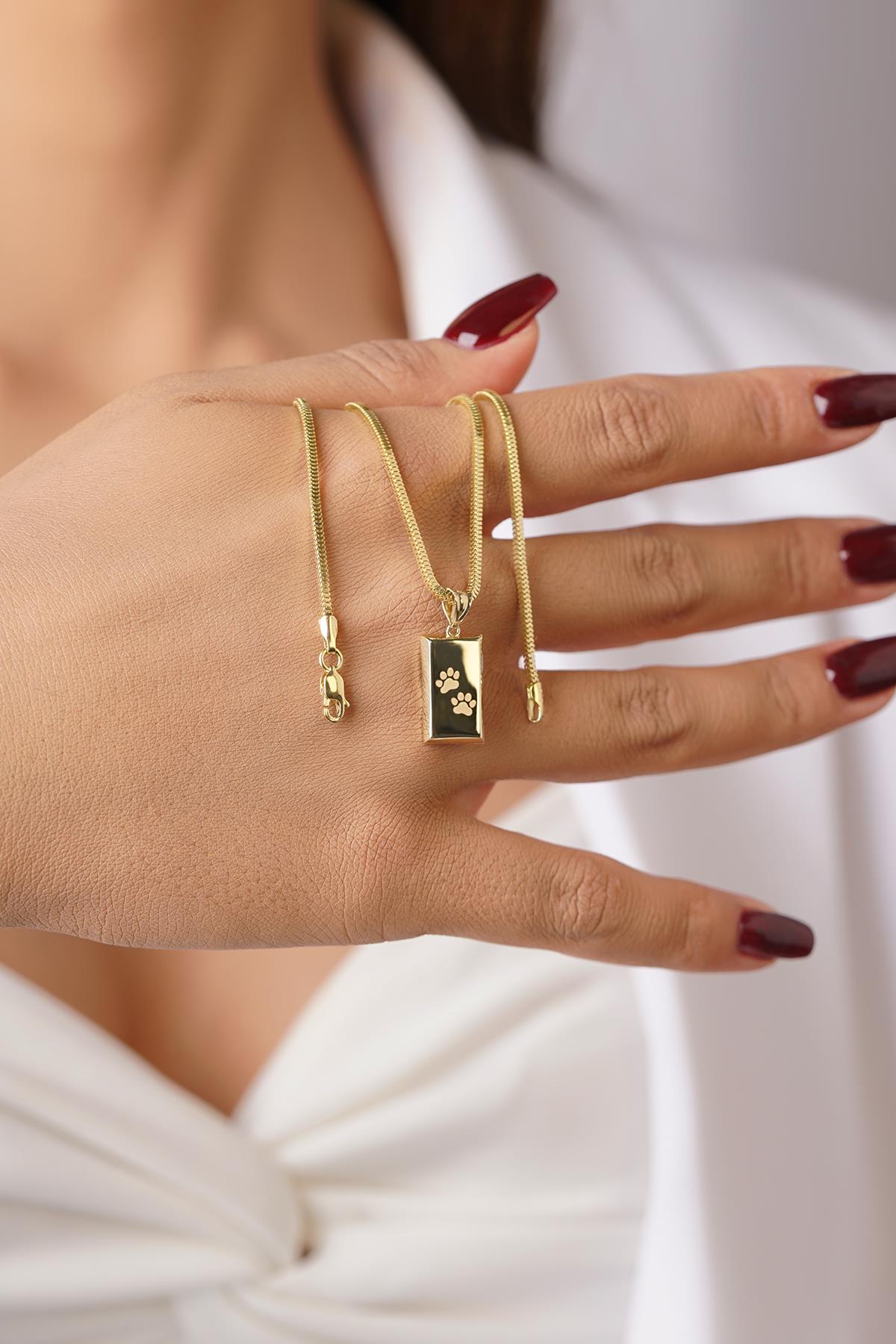 14K Gold Ingot Bar Pendant on Box Chain