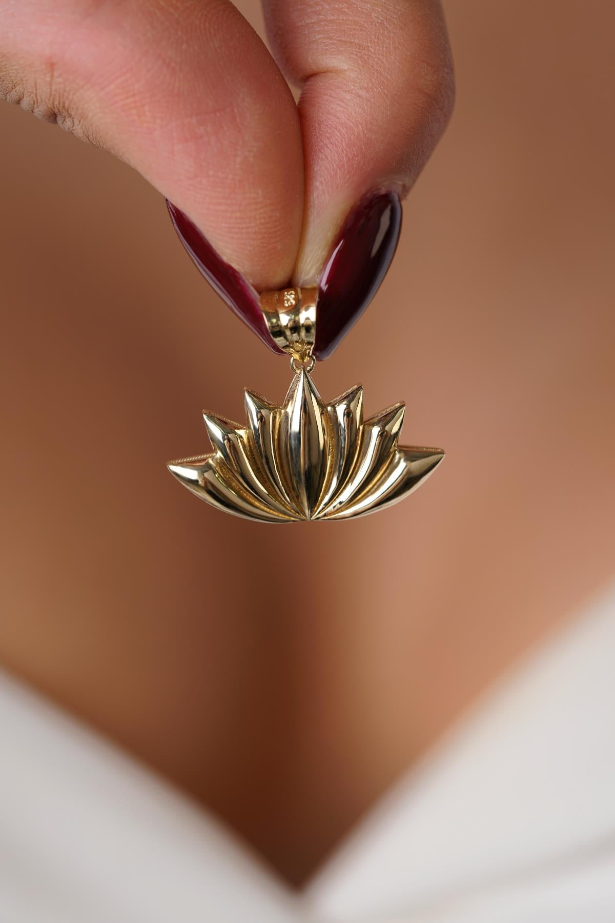 14K Gold Large Lotus Blossom Pendant