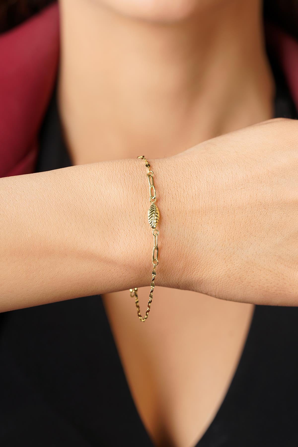 14K Gold Leaf Charm Mirror Chain Bracelet
