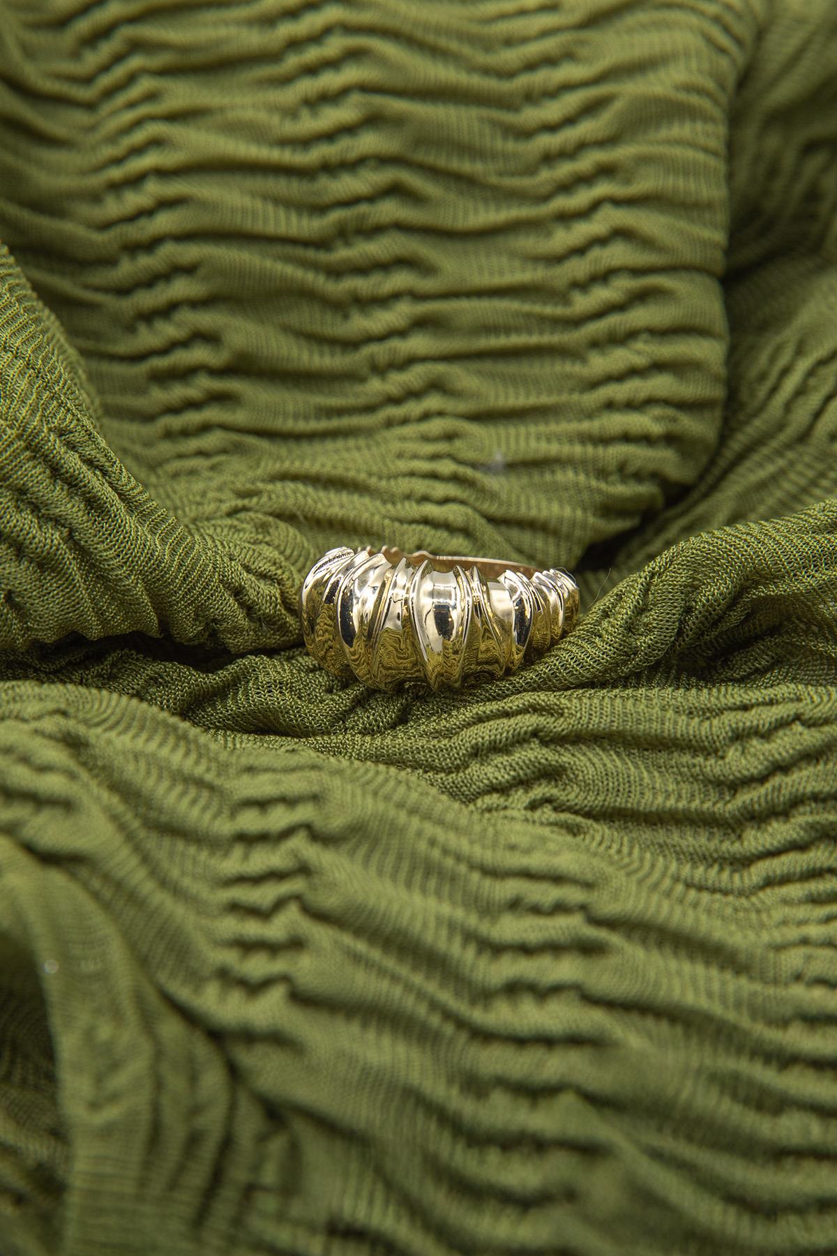 14K Gold Lunara Ring