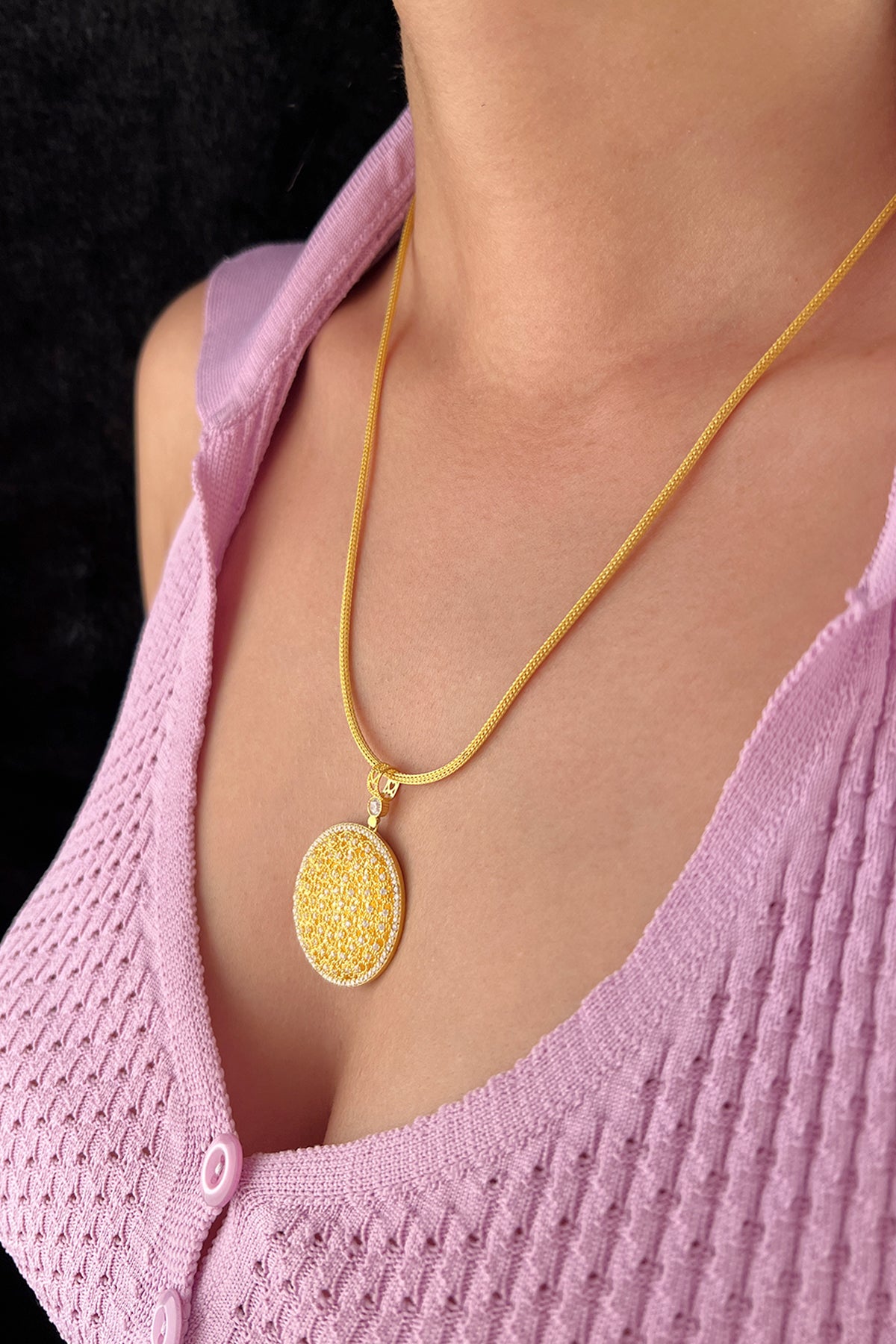 14K Gold Medallion Necklace 2