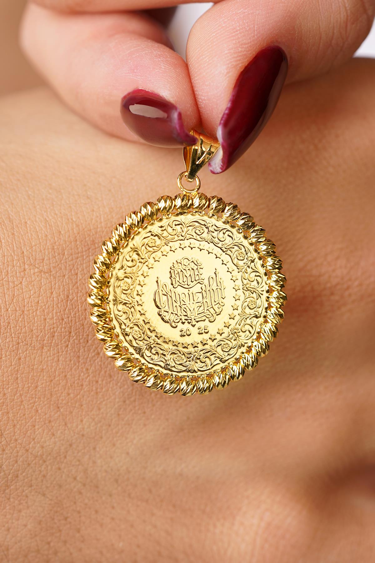 14K Solid Gold Medallion Pendant, Beaded Detail