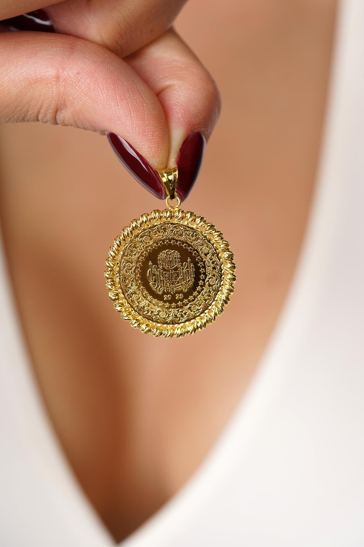 14K Solid Gold Medallion Pendant, Beaded Detail