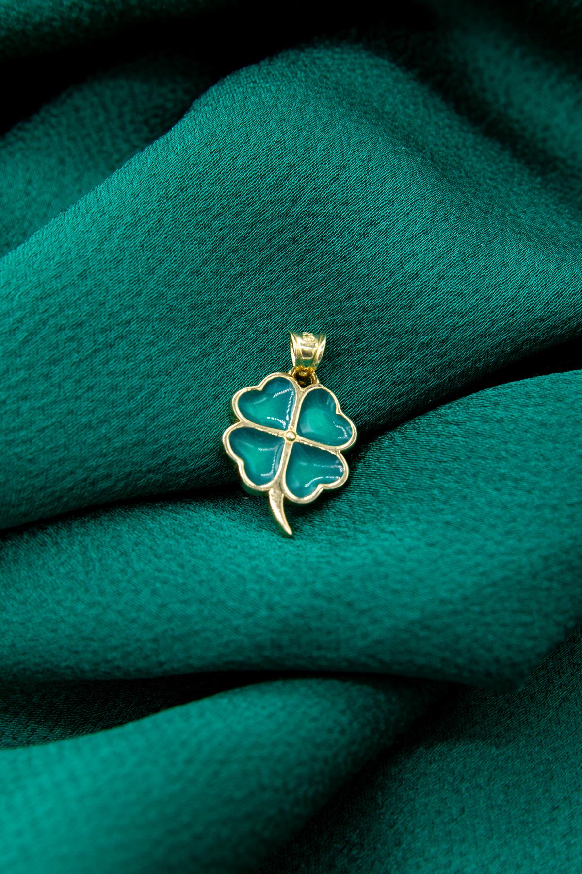 14K Gold Medium Green Enamel Four Leaf Clover Charm