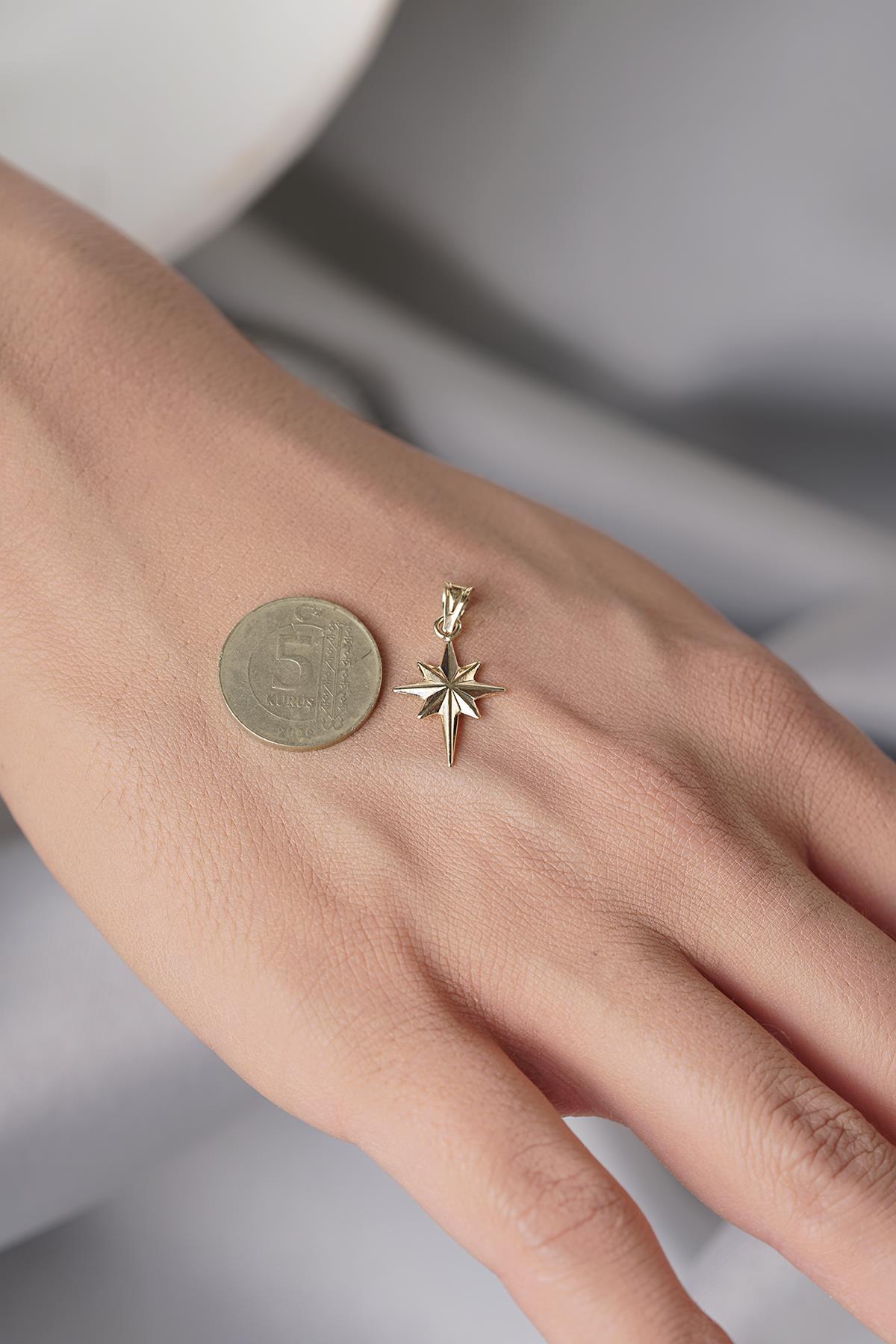 14K Gold Medium North Star Charm