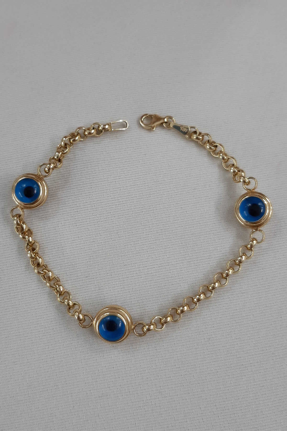 14K Gold Medium Rolo Chain 3 Evil Eye Bracelet
