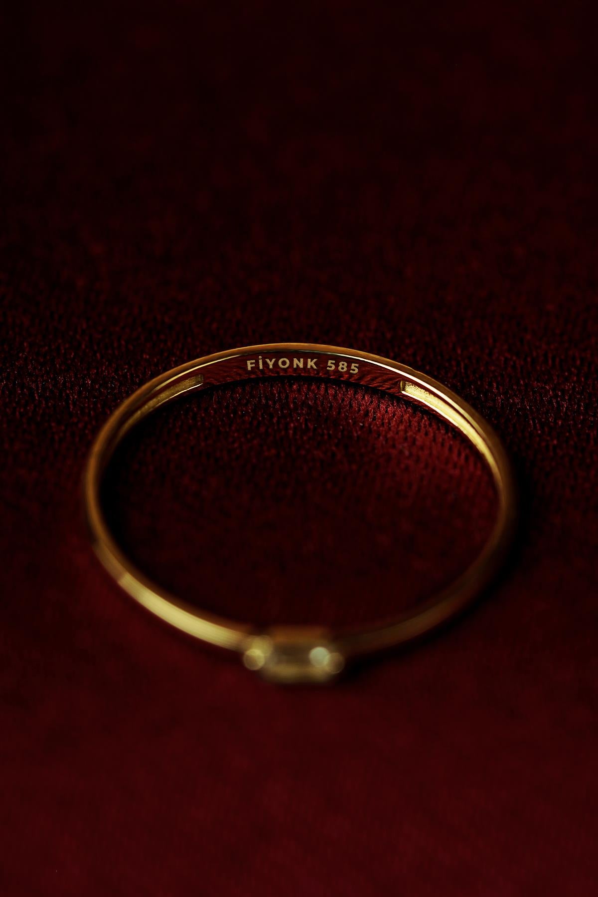 14K Gold Mini Baguette Ring
