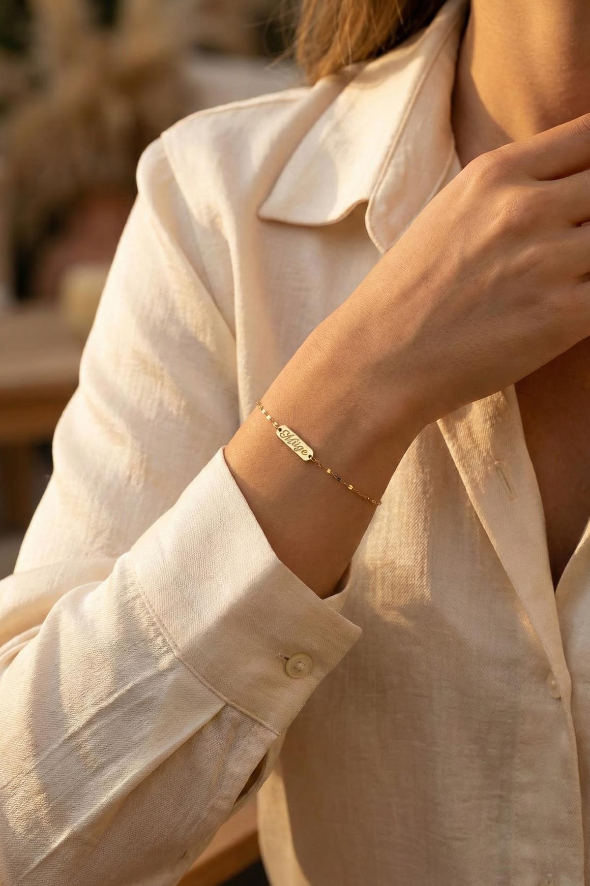 14K Gold Mirror Chain ID Plate Bracelet