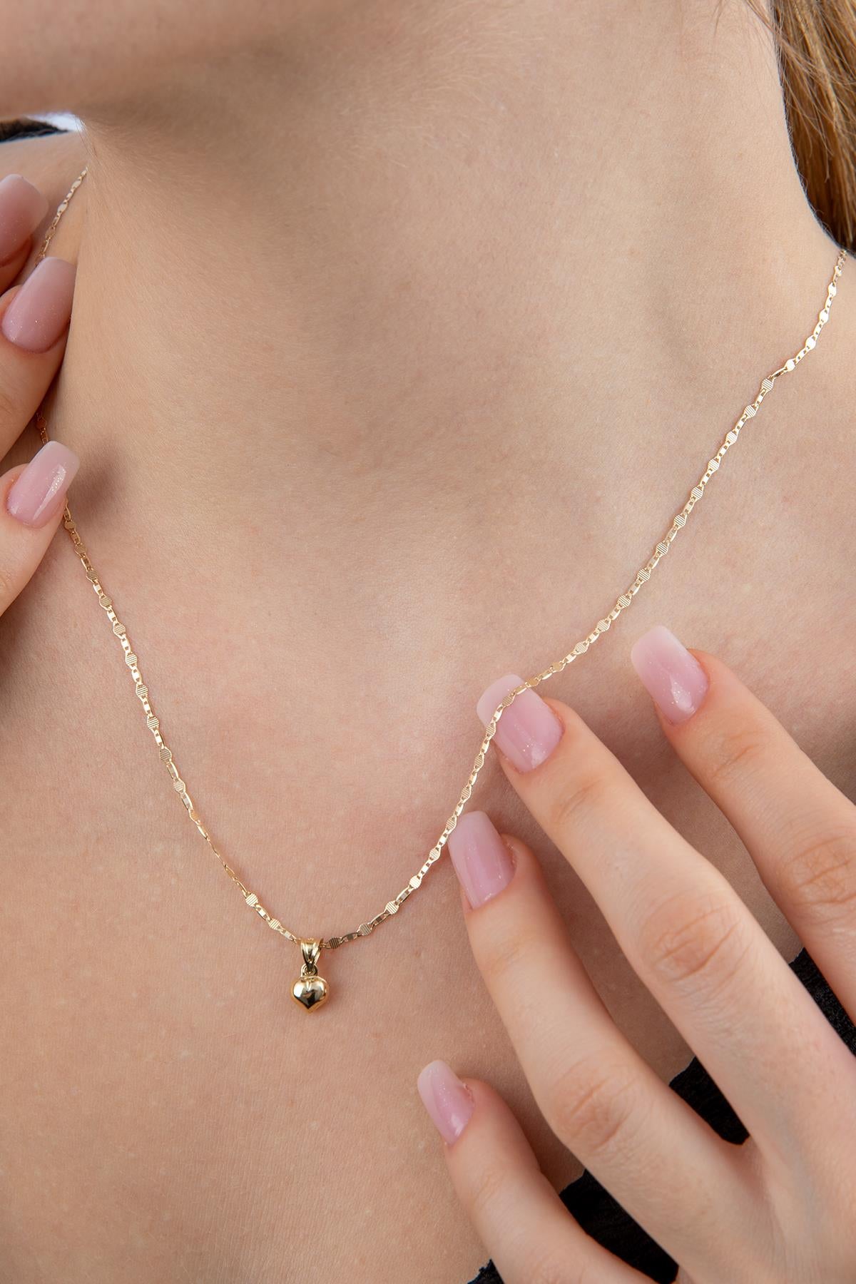 14K Gold Mirror Link Mariner Chain Small Puff Heart Necklace