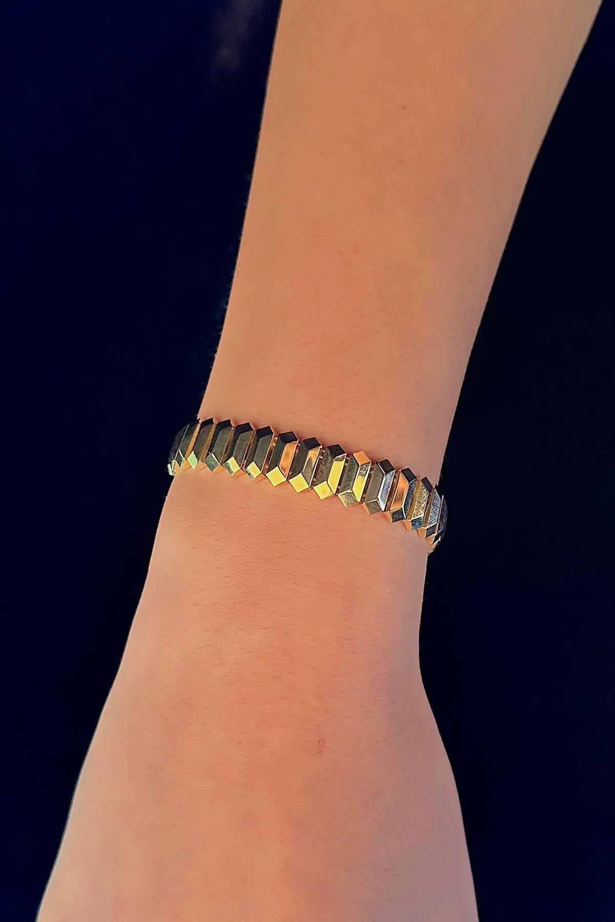 14K Gold Modern Pyramid Bracelet