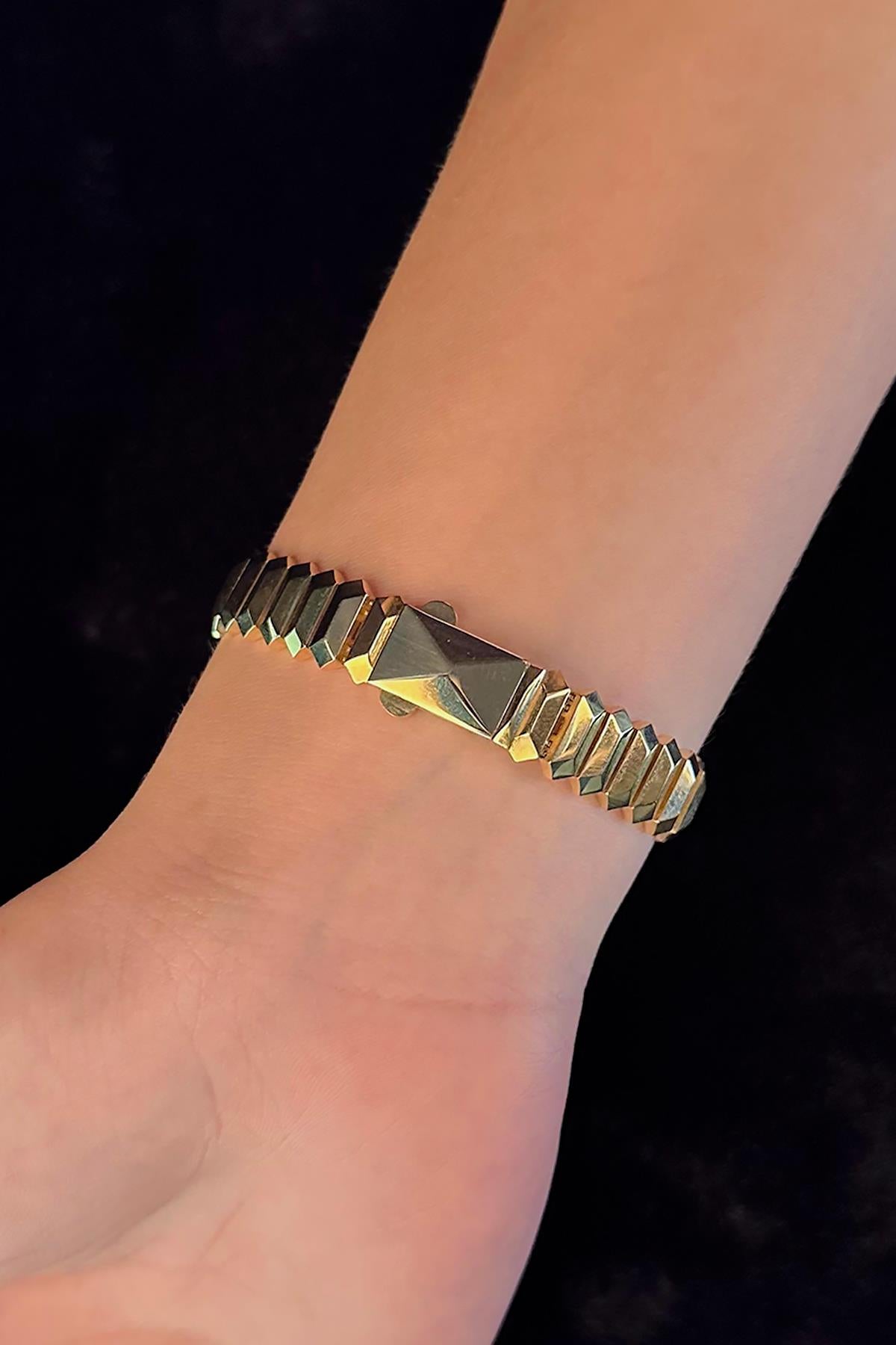 14K Gold Modern Pyramid Bracelet