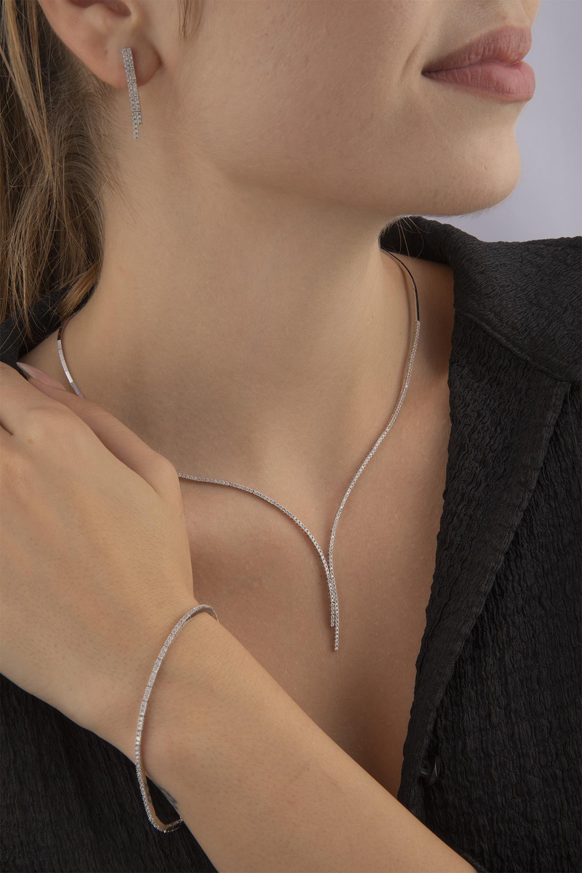 14K Gold Modish One Row Tennis Set