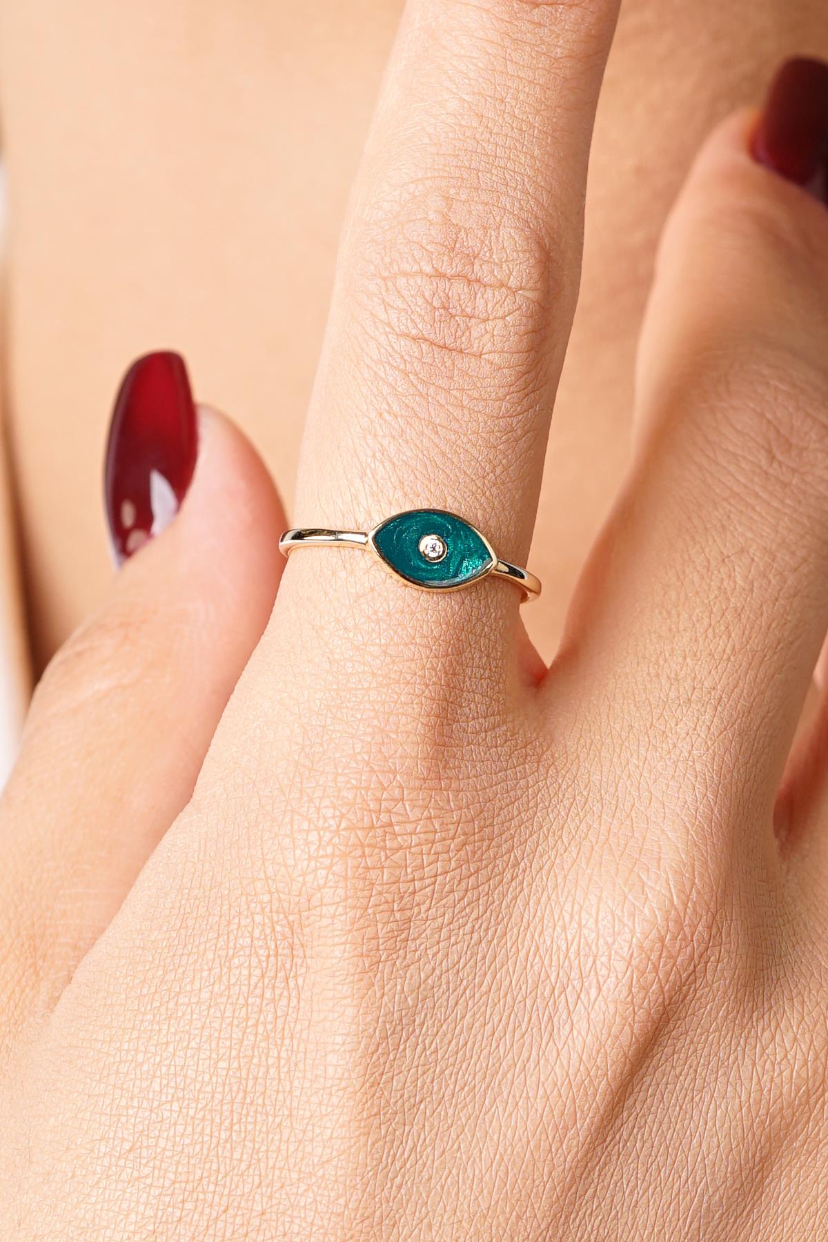 14K Gold Mother of Pearl Statement Ring