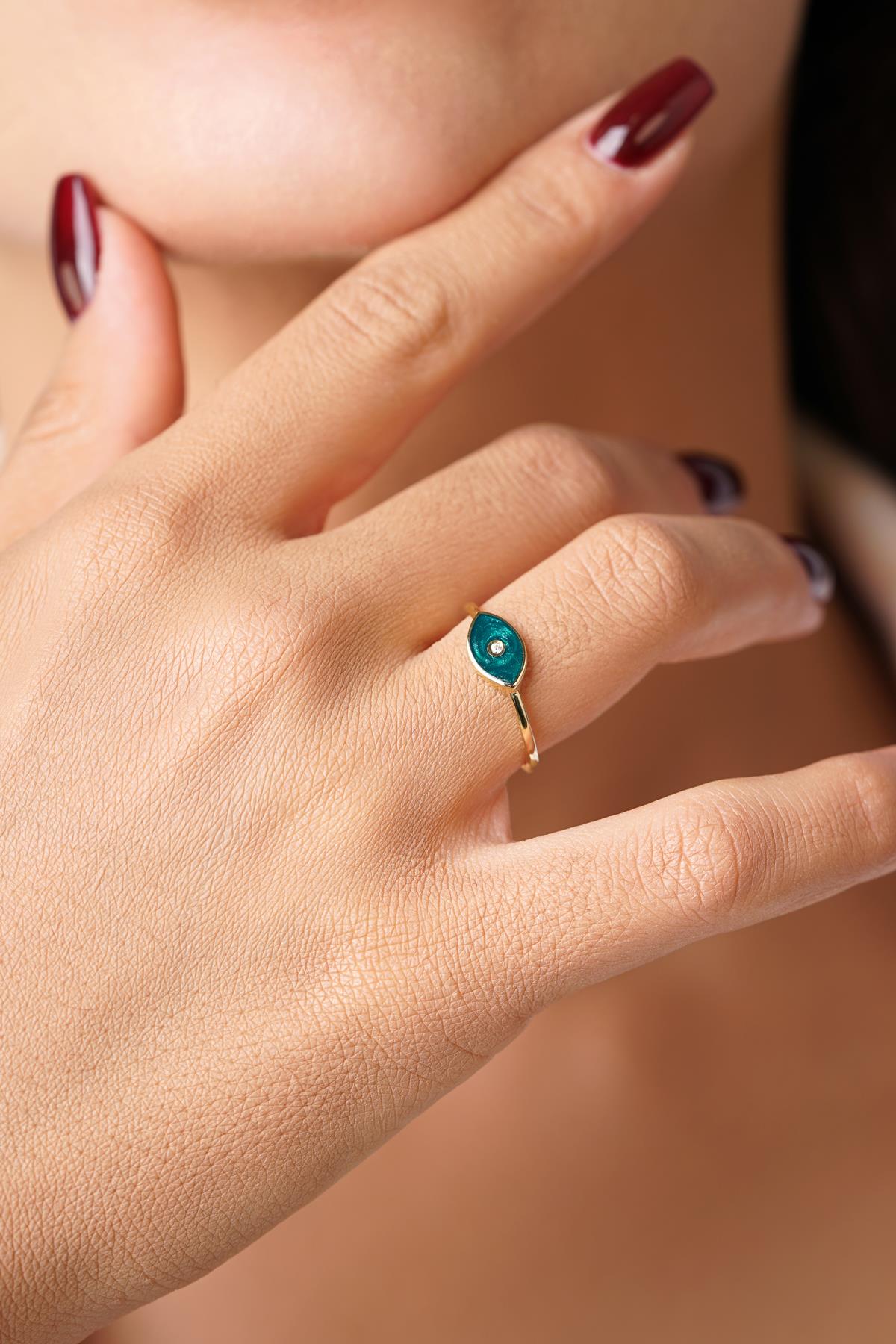 14K Gold Mother of Pearl Statement Ring