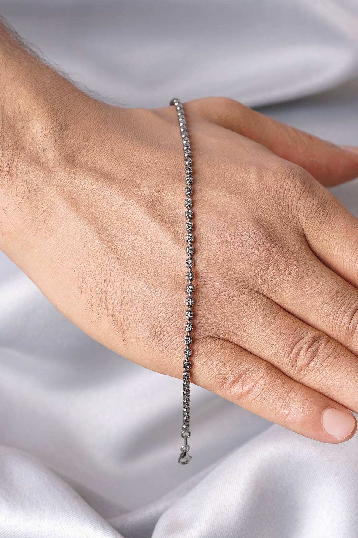 14K Solid Gold Olivia Bracelet