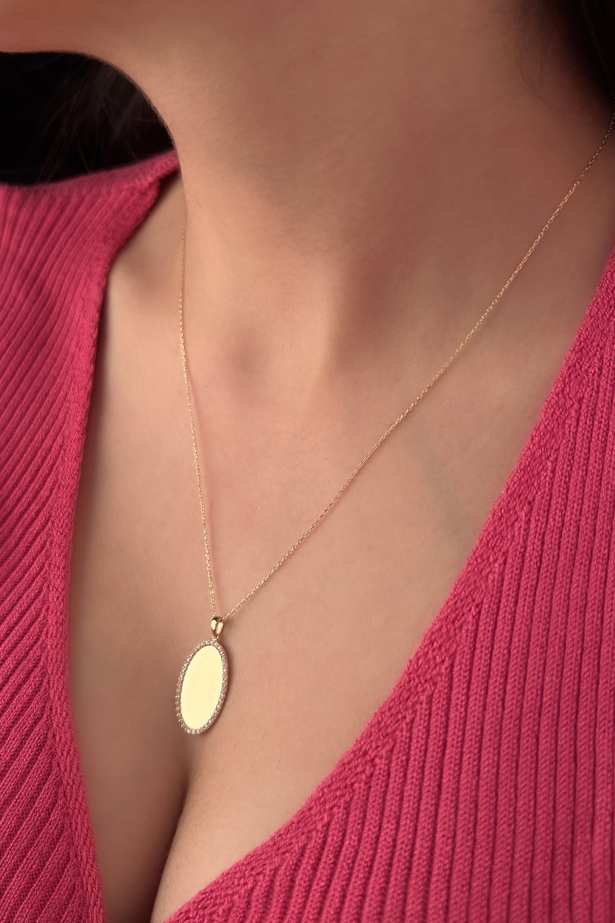 14K Gold Oval Plate Necklace