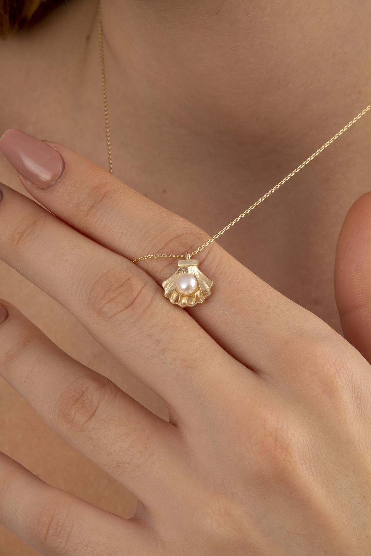 14K Gold Oyster Pearl Necklace