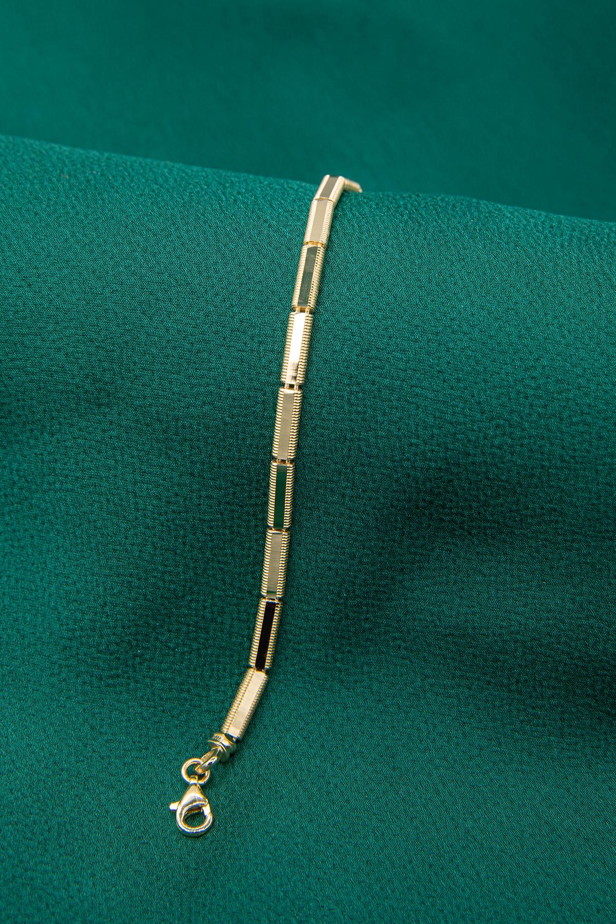 14K Gold Patterned Bracelet