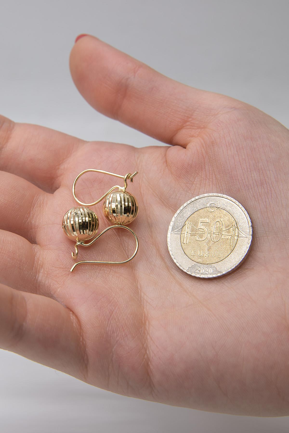 14K Gold Patterned Euroball Earrings ( Medium )