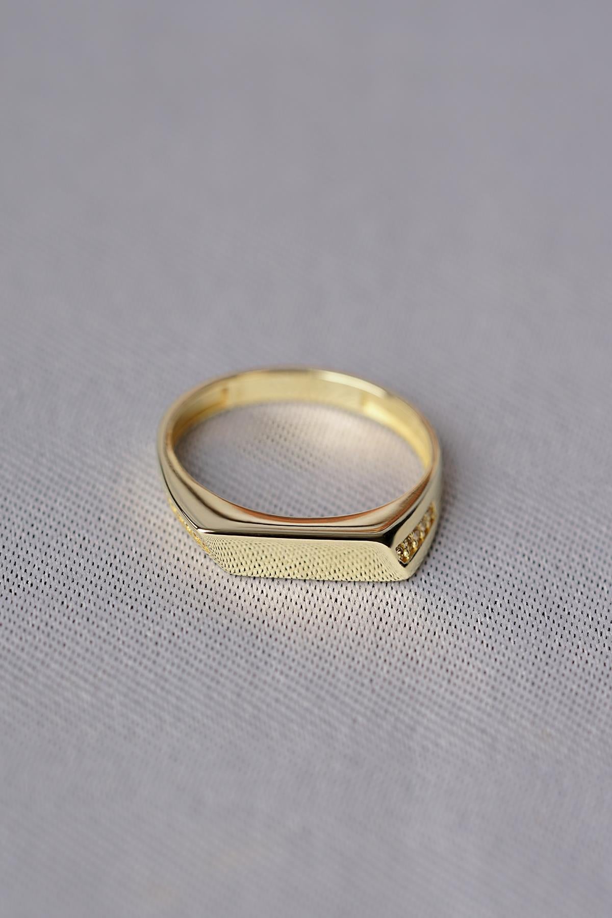 14K Solid Gold Pave Asymmetrical Design Ring