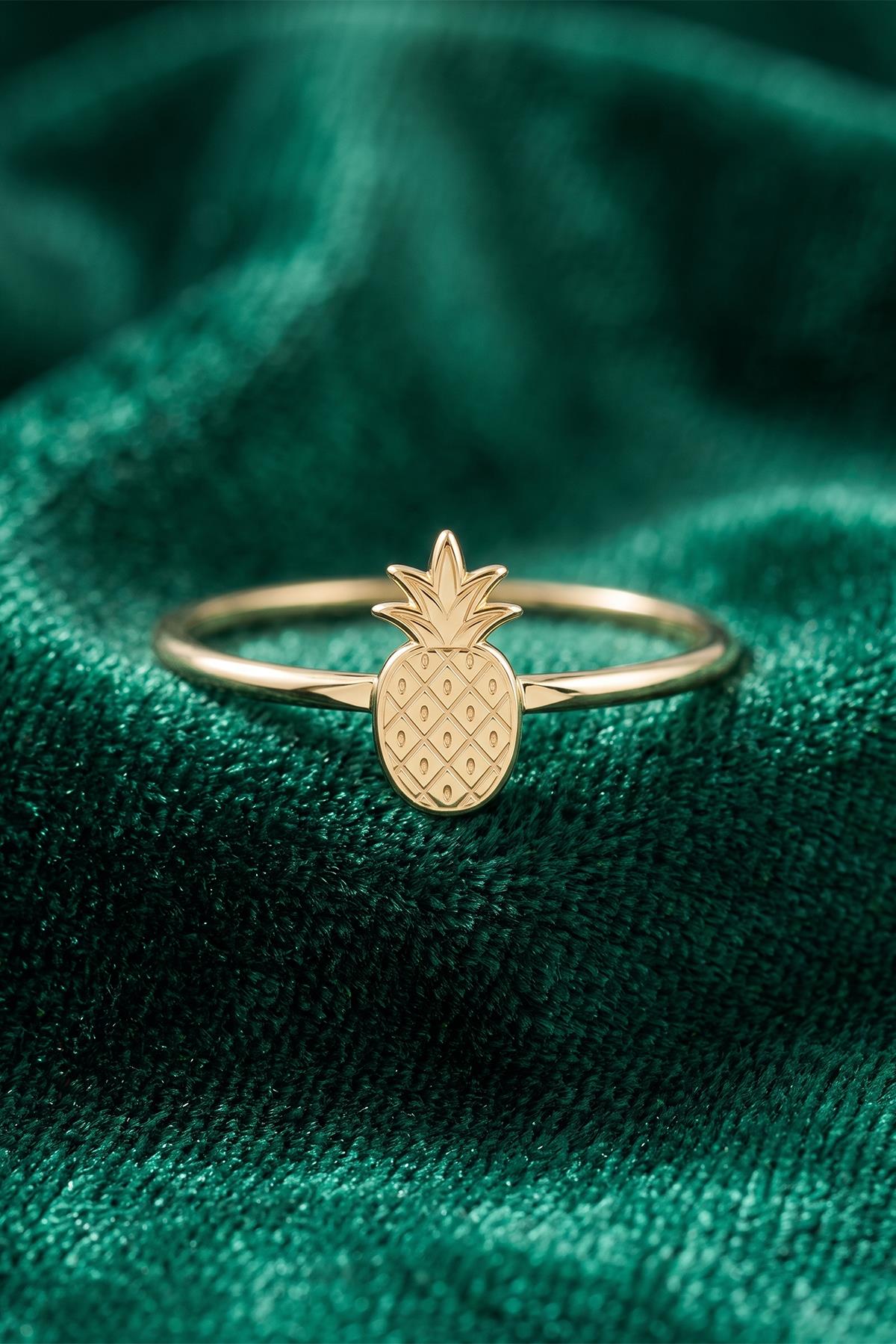 14K Gold Pineapple Ring