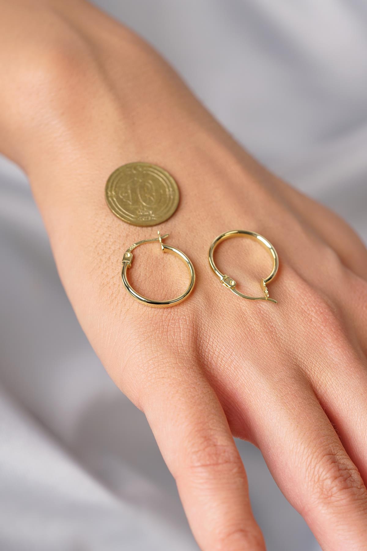 14K Gold Plain Tube Hoop Earrings