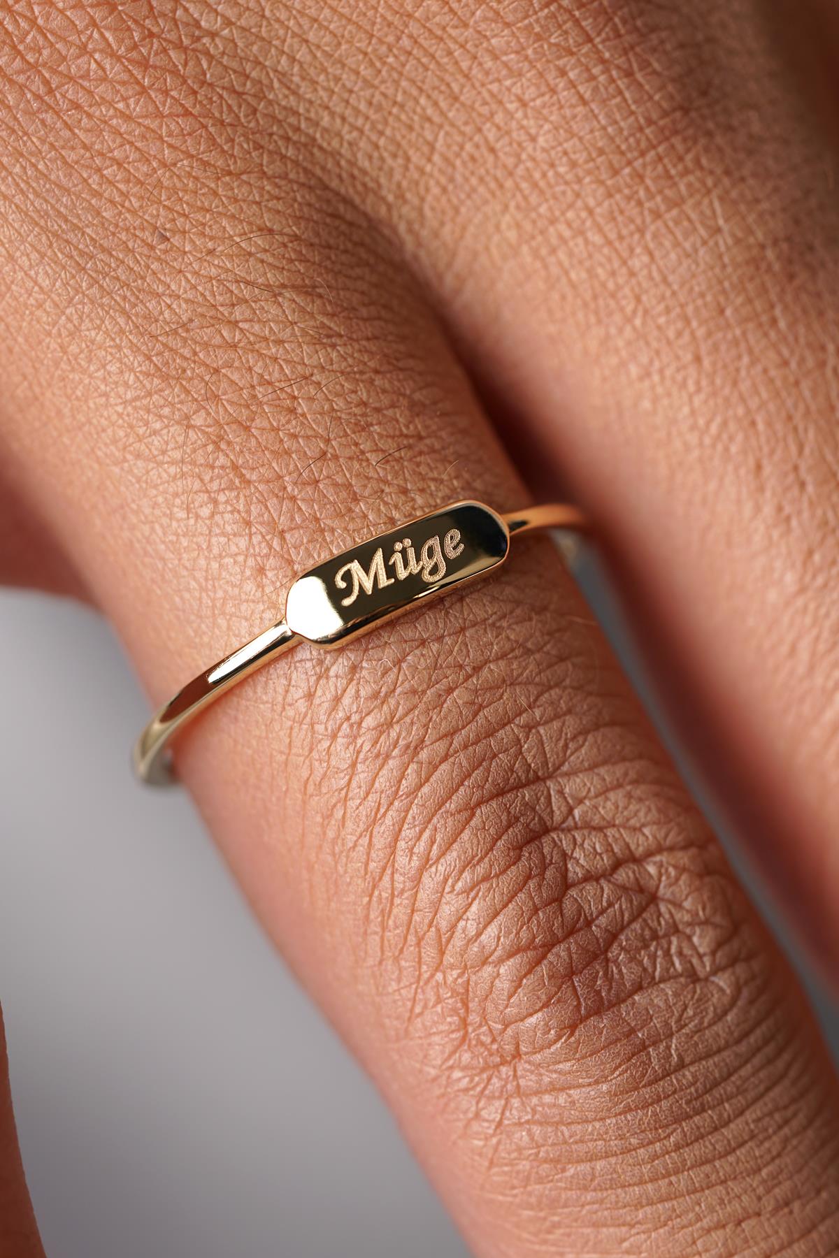 14K Gold Rectangle Bar Signet Ring