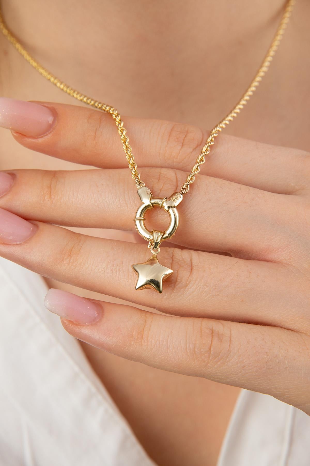 14K Gold Rope Chain Puffed Faceted Star Necklace