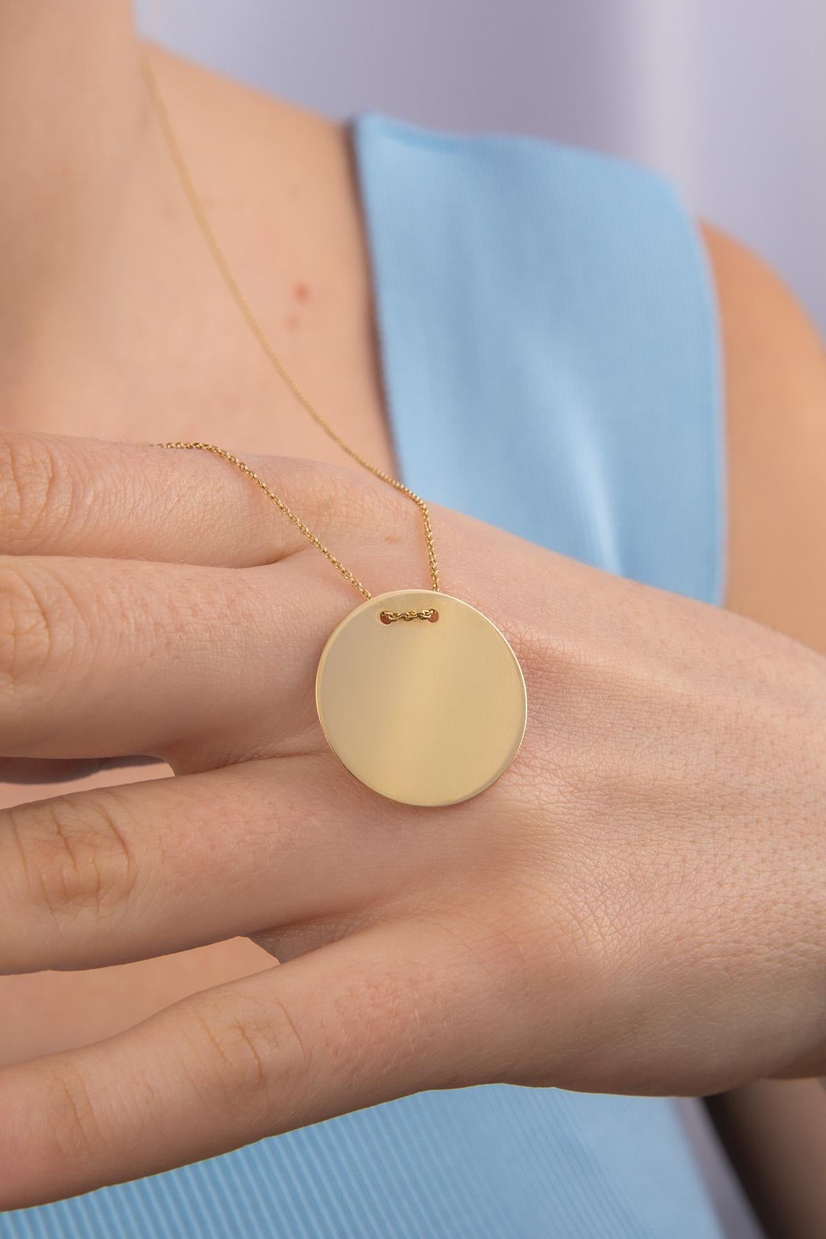 14K Gold Round Plate Necklace