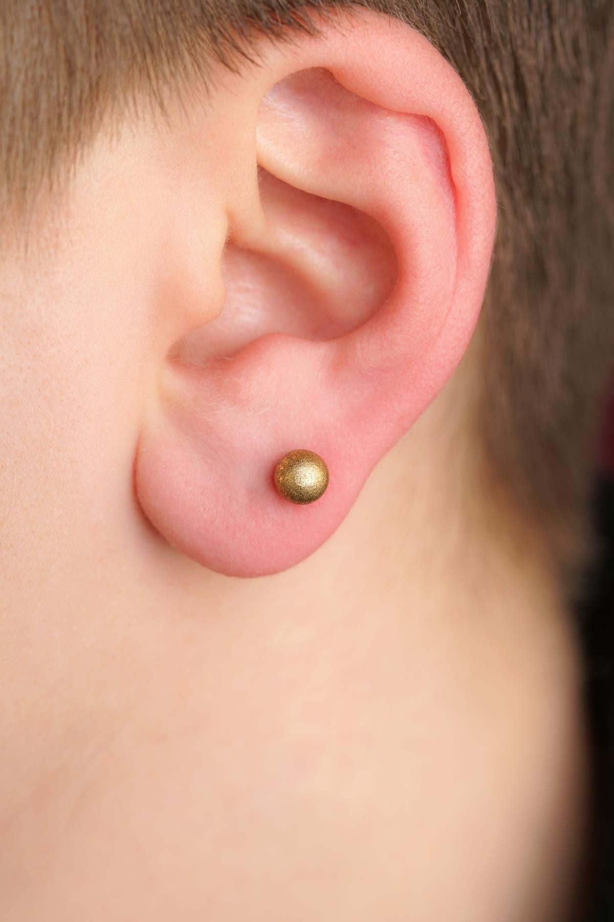 14K Gold Sandblasted Ball Men’s Earring