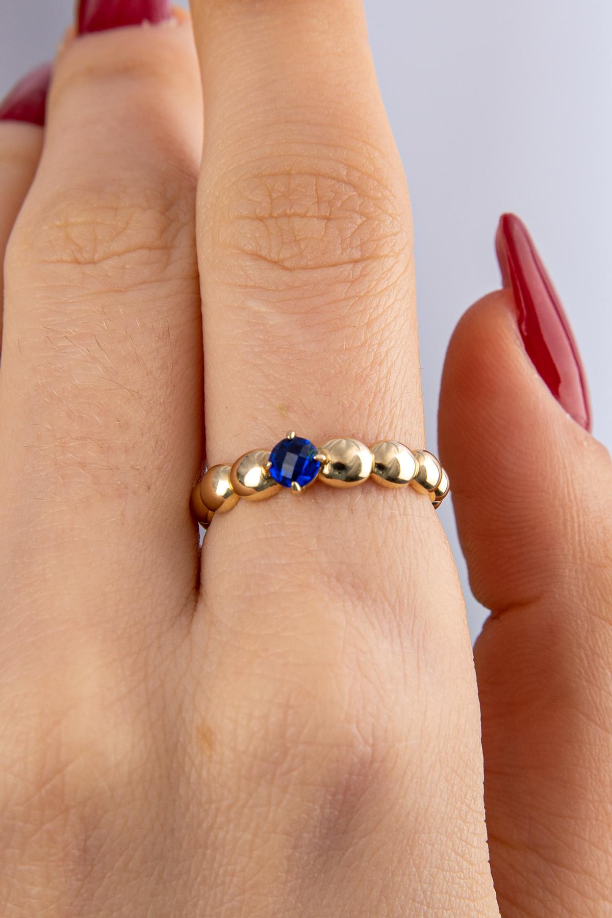 14K Gold Sapphire Stone Domed Ring