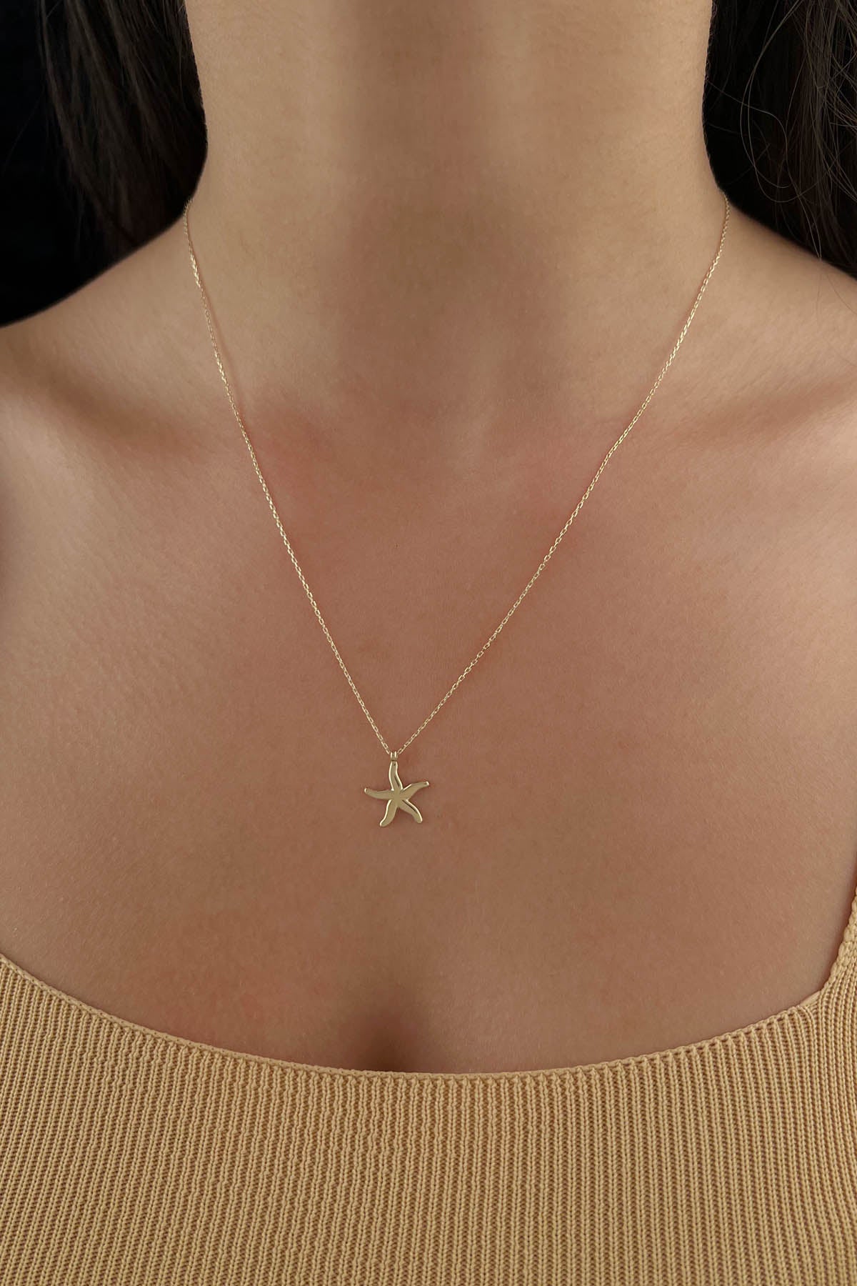 14K Gold Sea Star Necklace