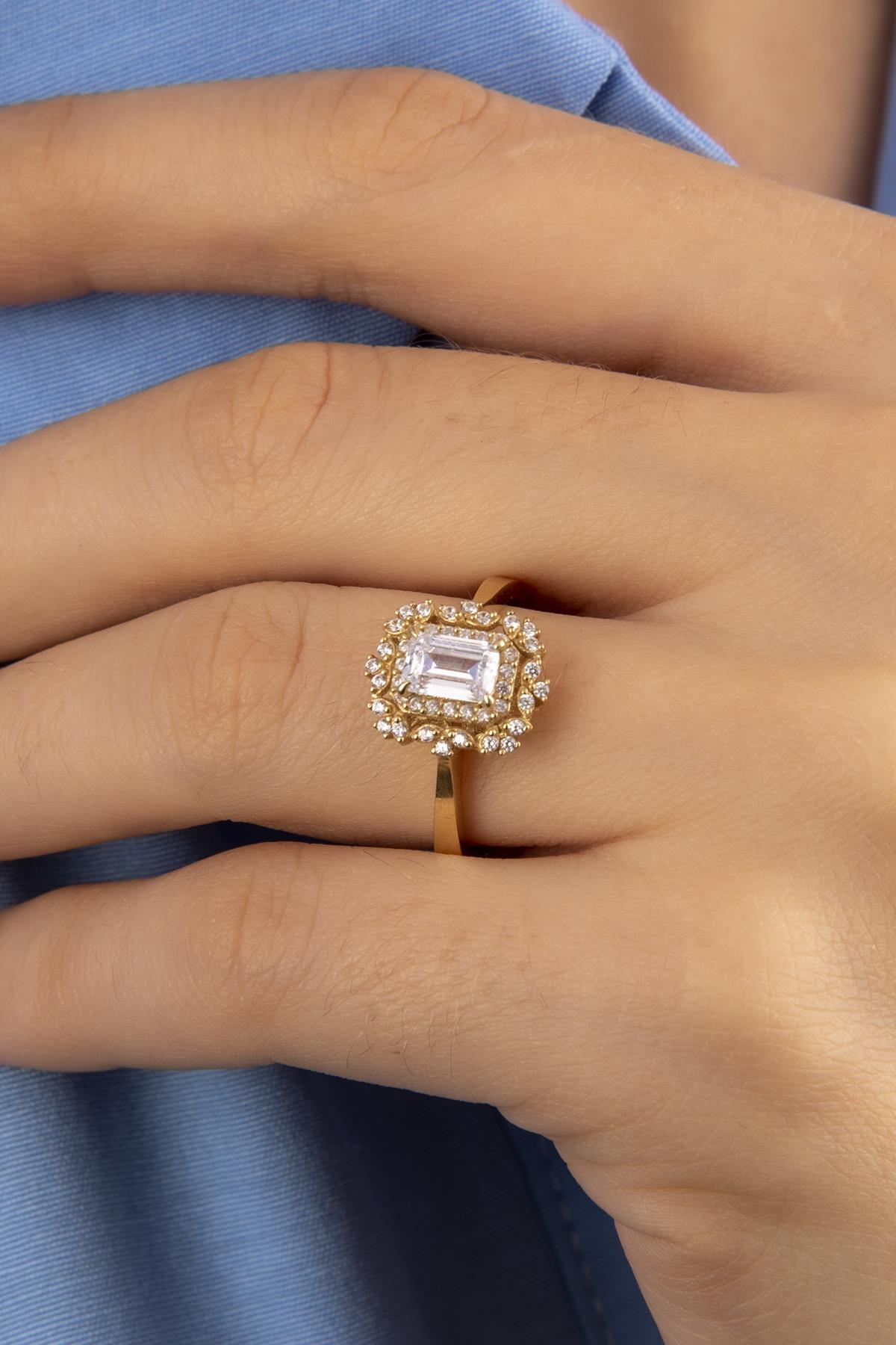 14K Gold Semi Mount Stone Ring