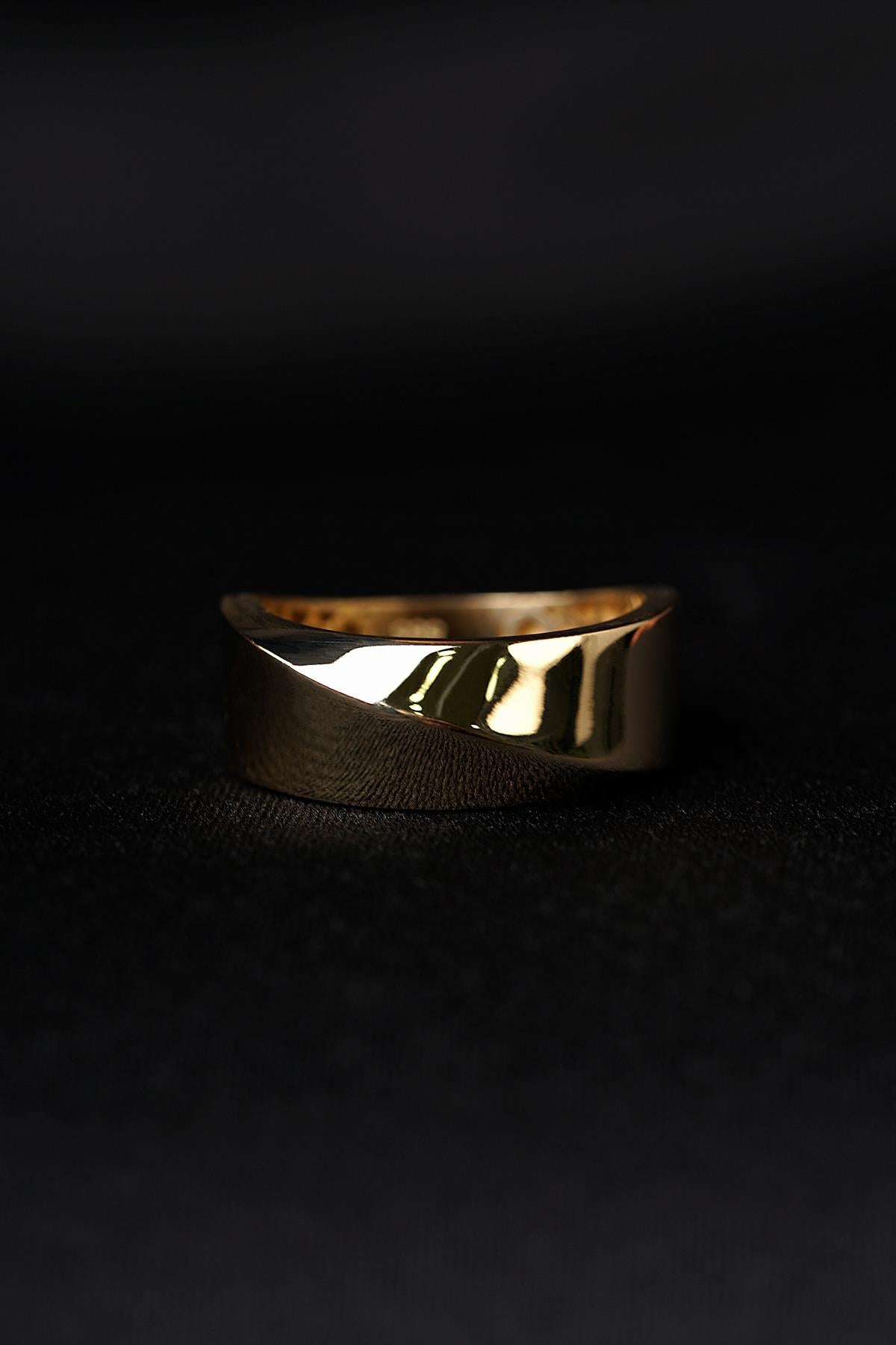 14K Gold Sirus Ring