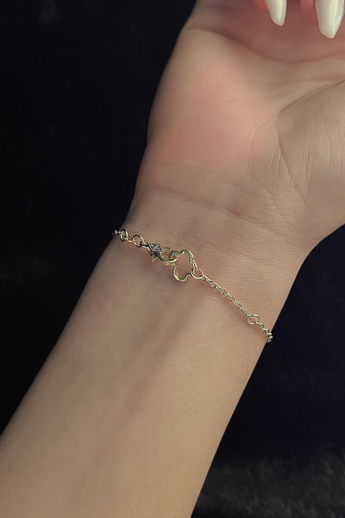 14K Gold Small Sunburst Clover Bracelet