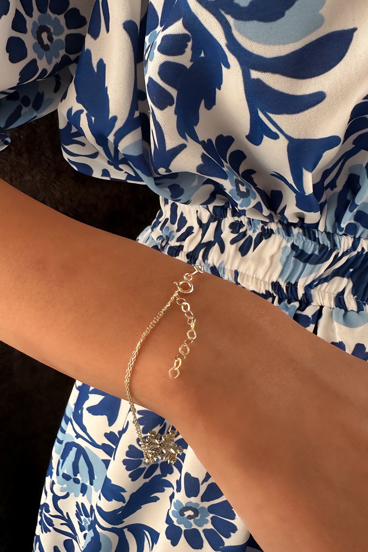 14K Gold Snowflake Shape Bracelet