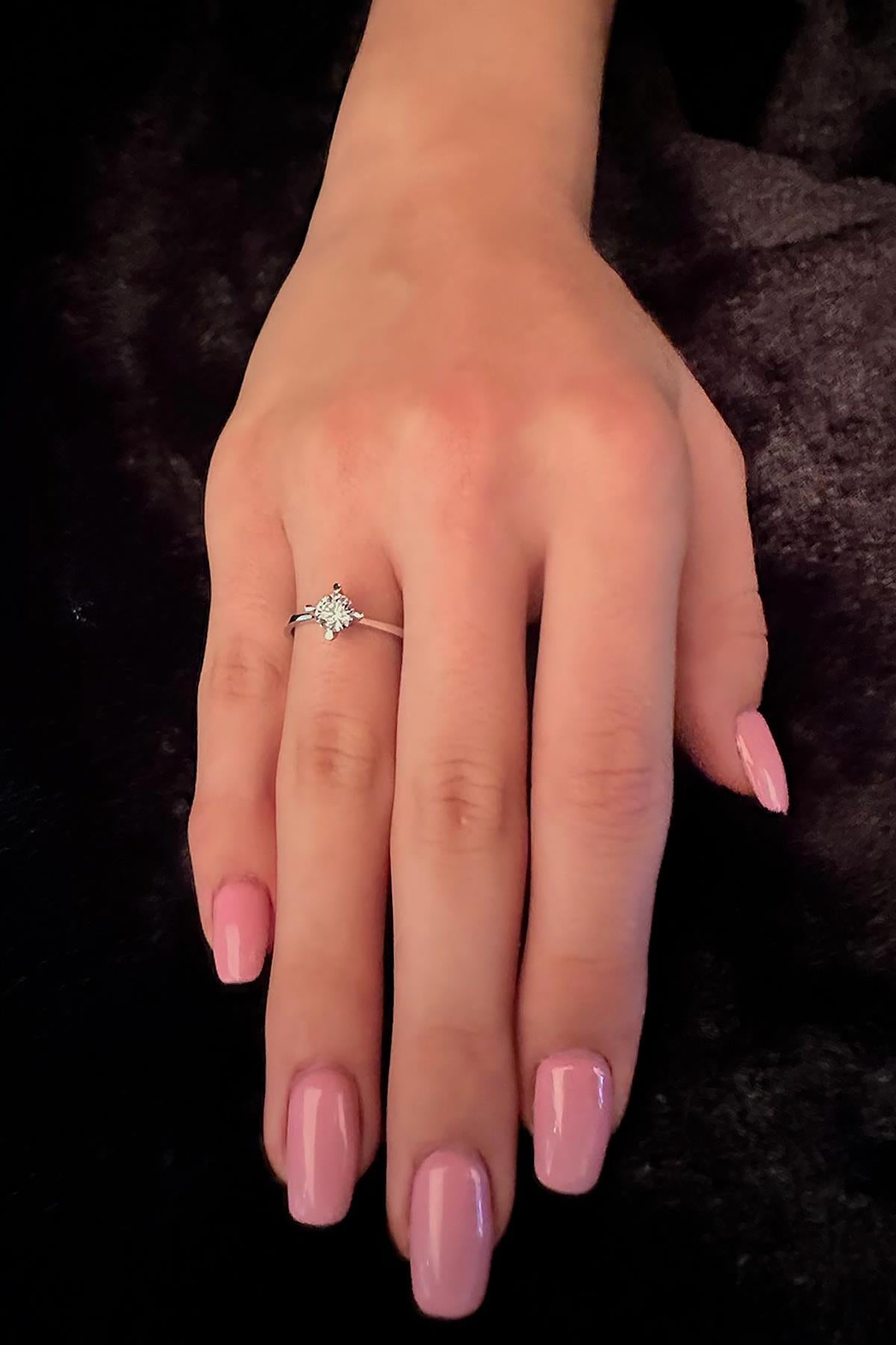 14K Gold Solitaire Ring 4