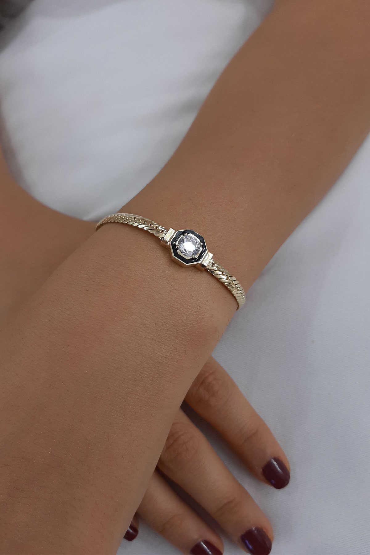 14K Solid Gold Solitaire Snake Bracelet