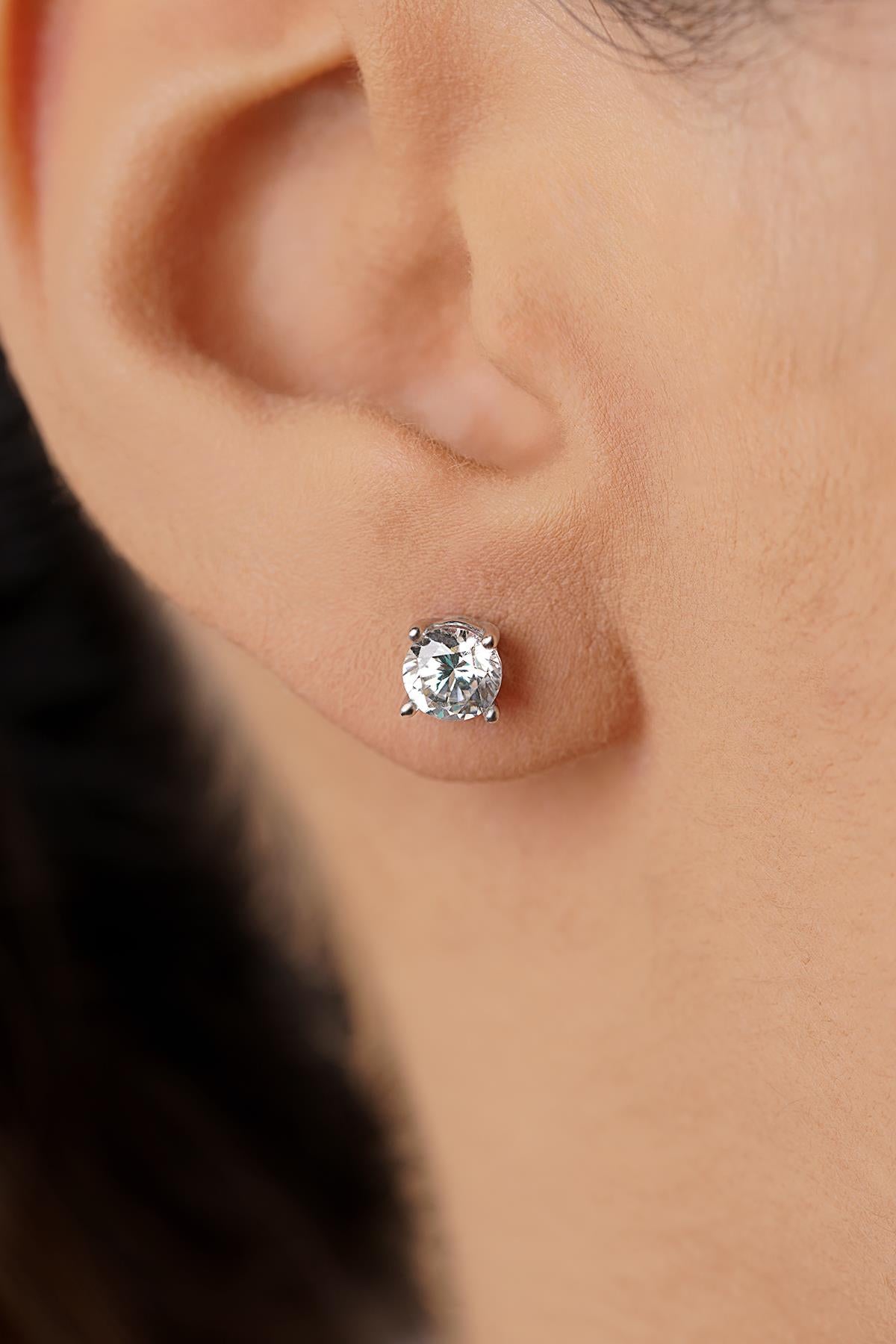 14K Gold Solitaire Stud Earrings