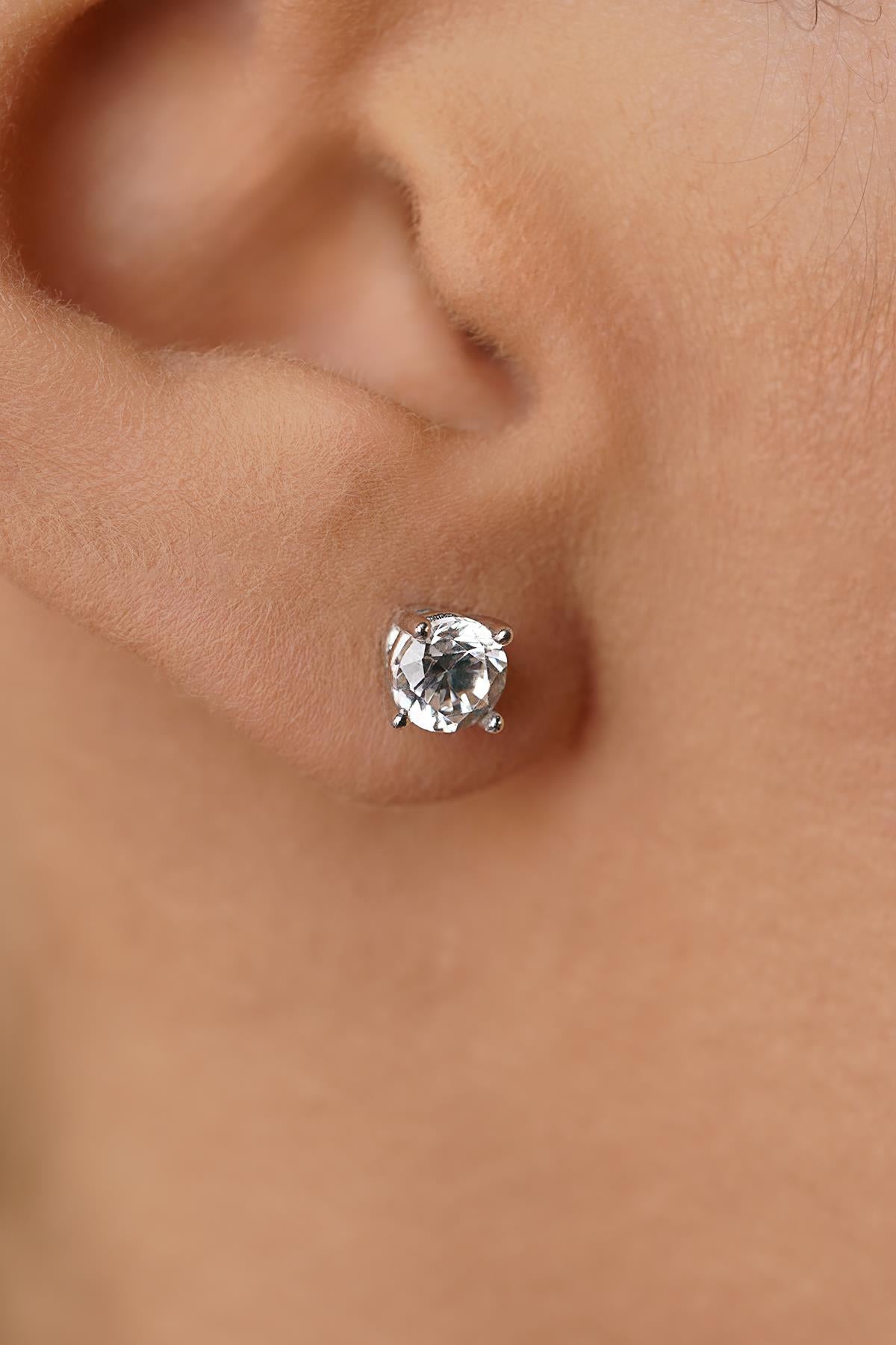 14K Gold Solitaire Stud Earrings