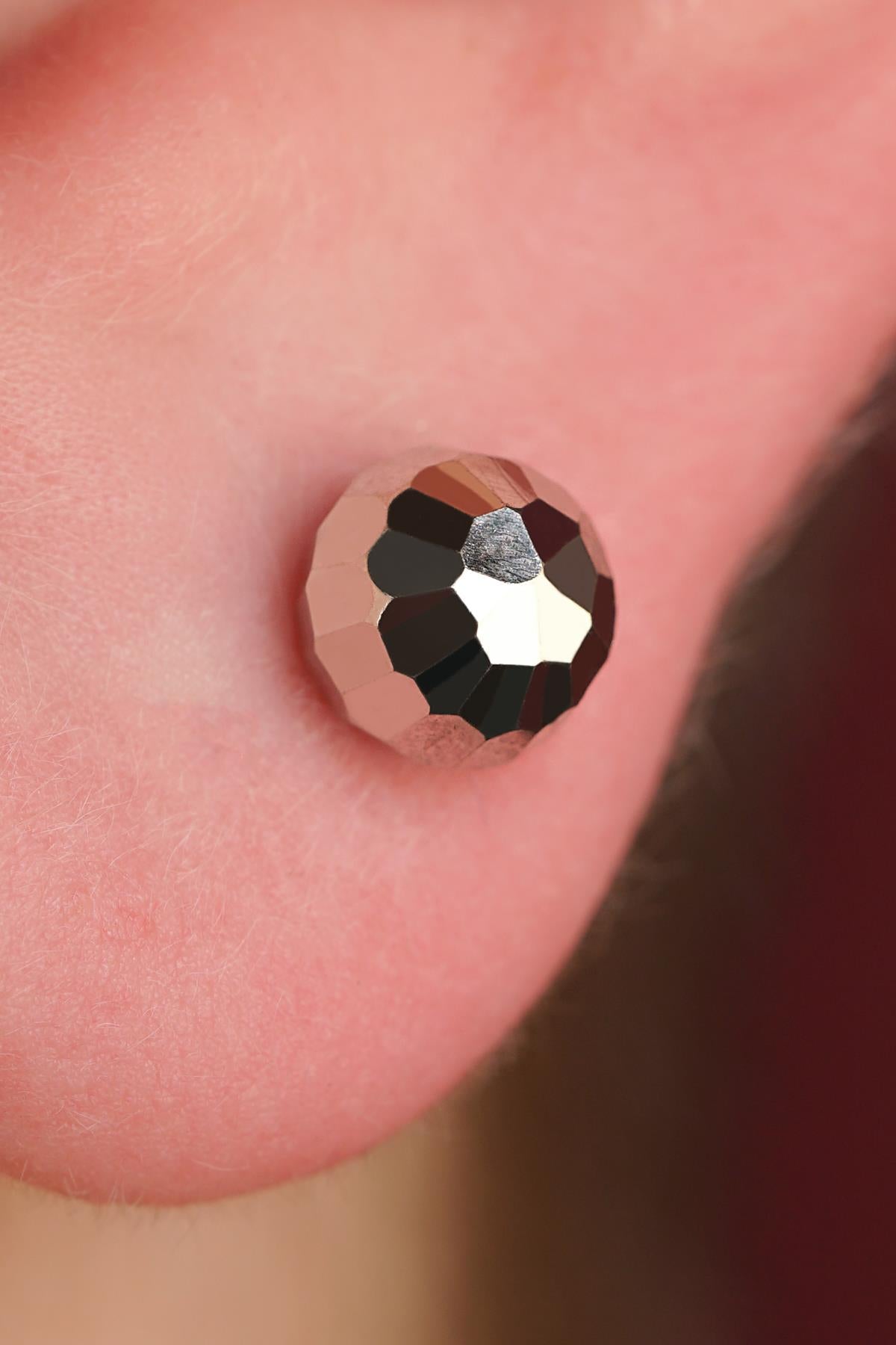 14K Gold Square Pattern Ball Men’s Earring