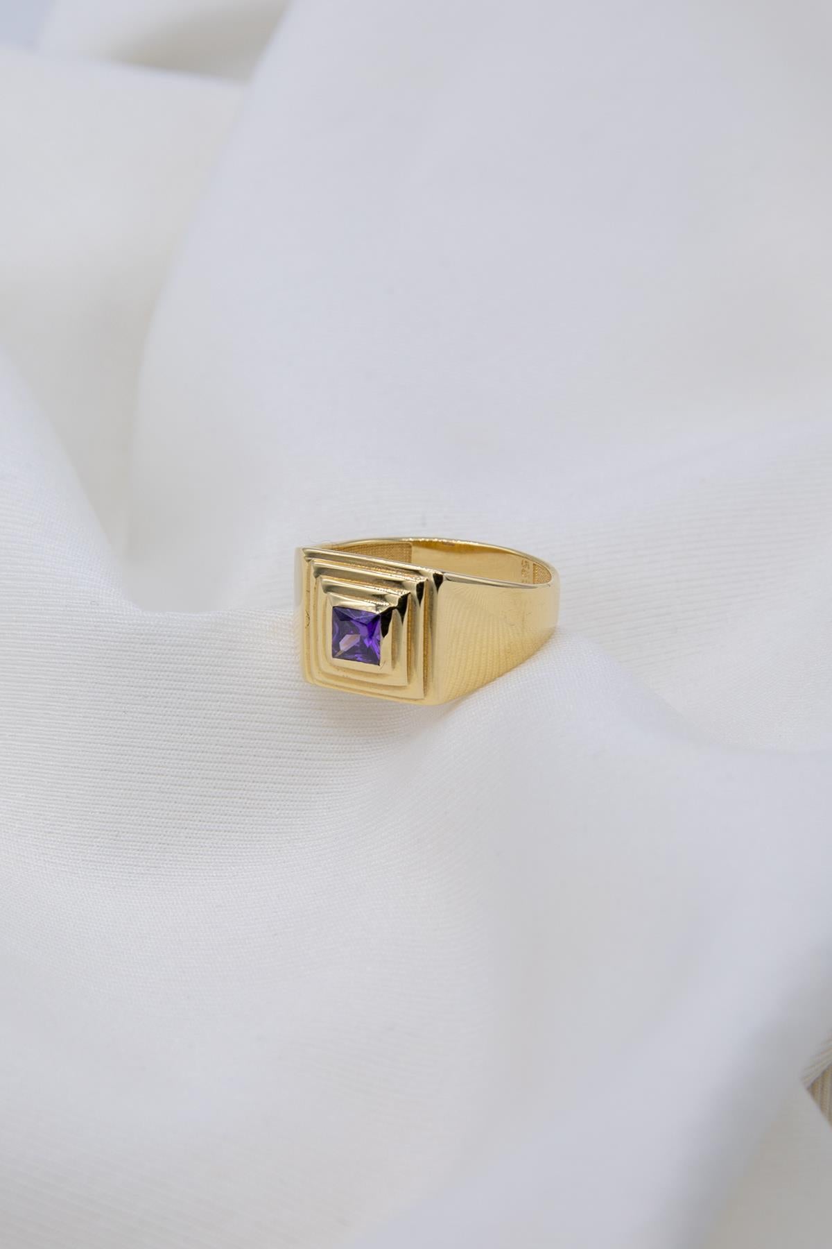 14K Gold Square Striped Amethyst Stone Ring