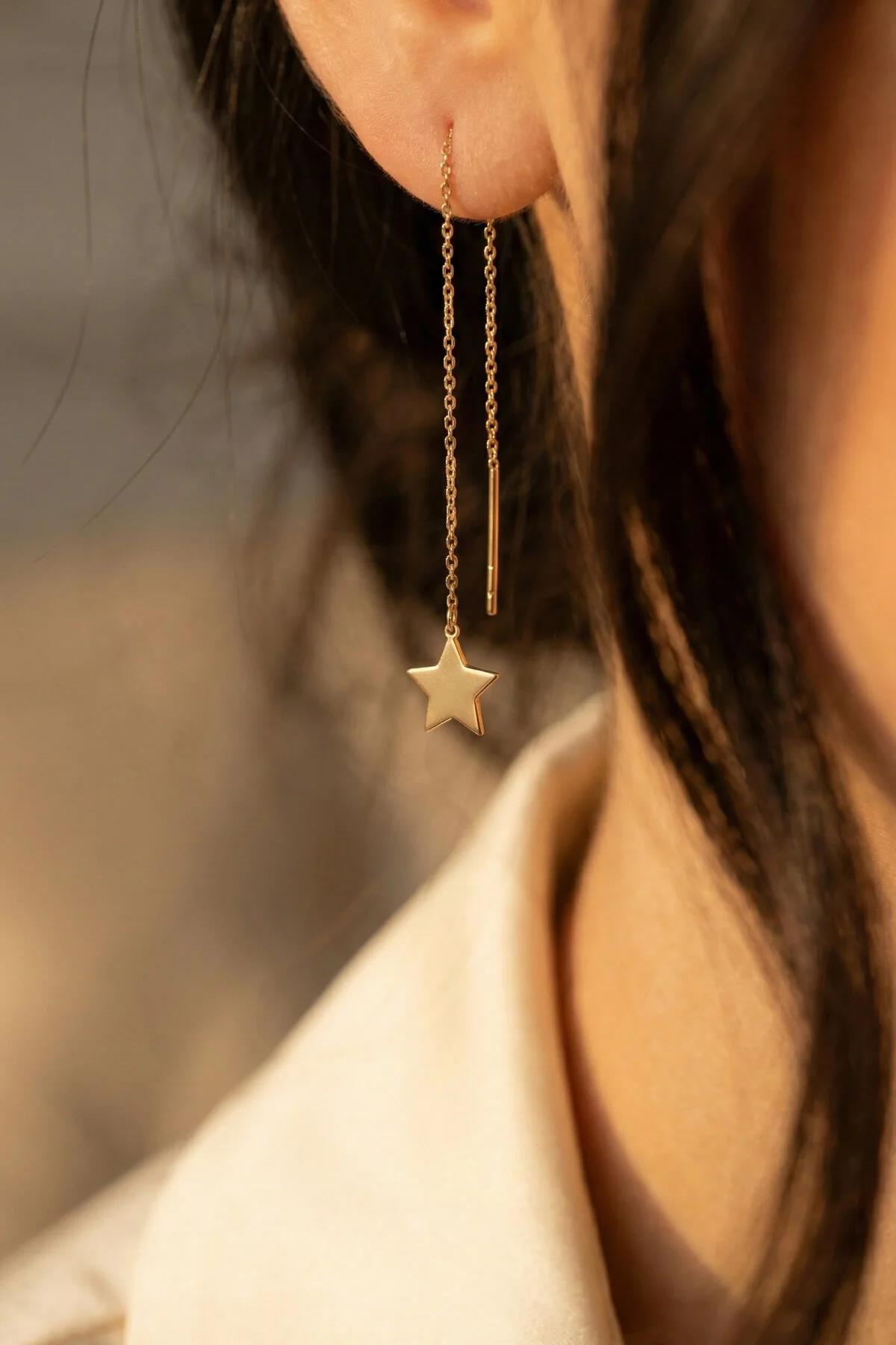 14K Gold Star-Detail Chain Earrings