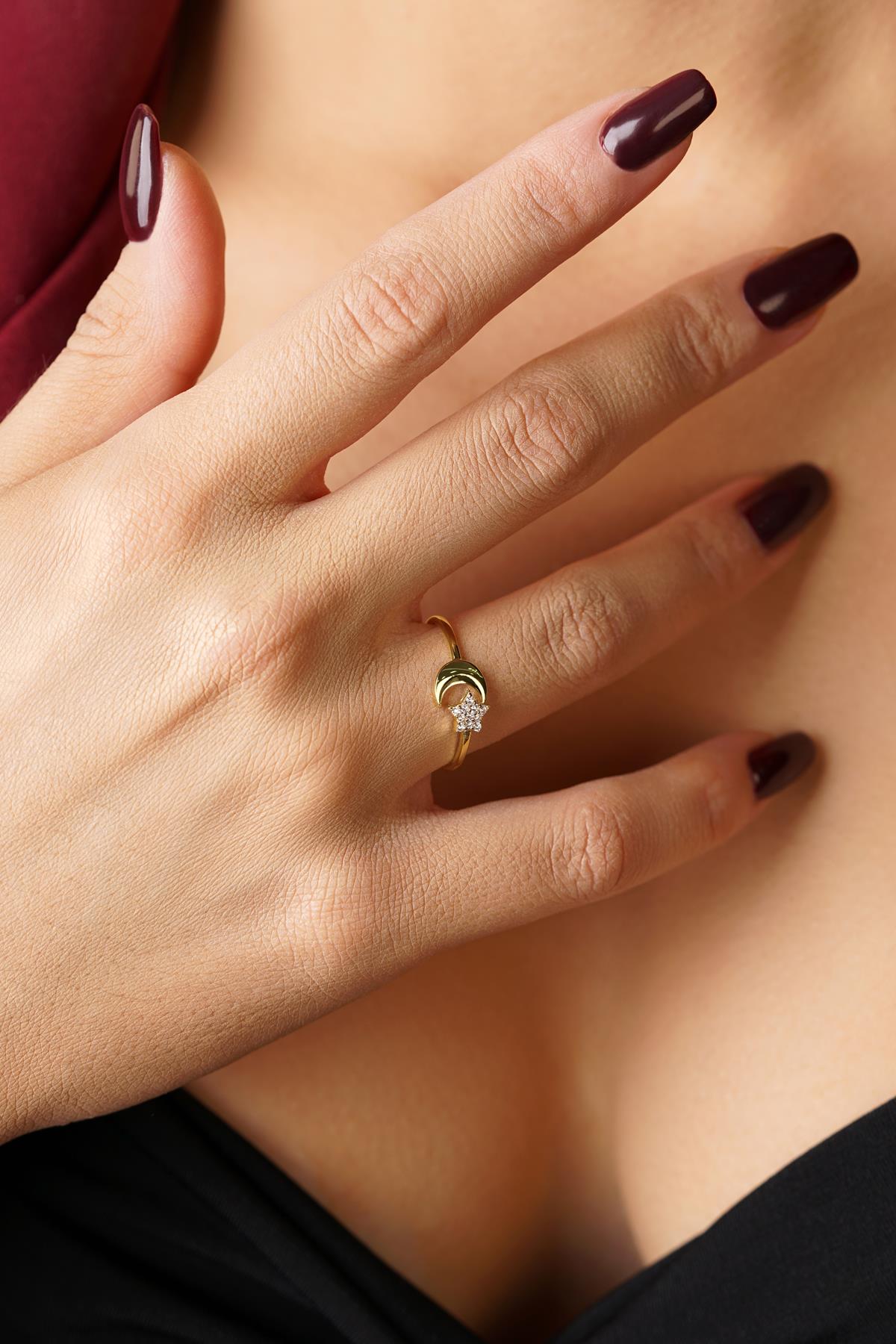 14K Gold Star Moon Ring