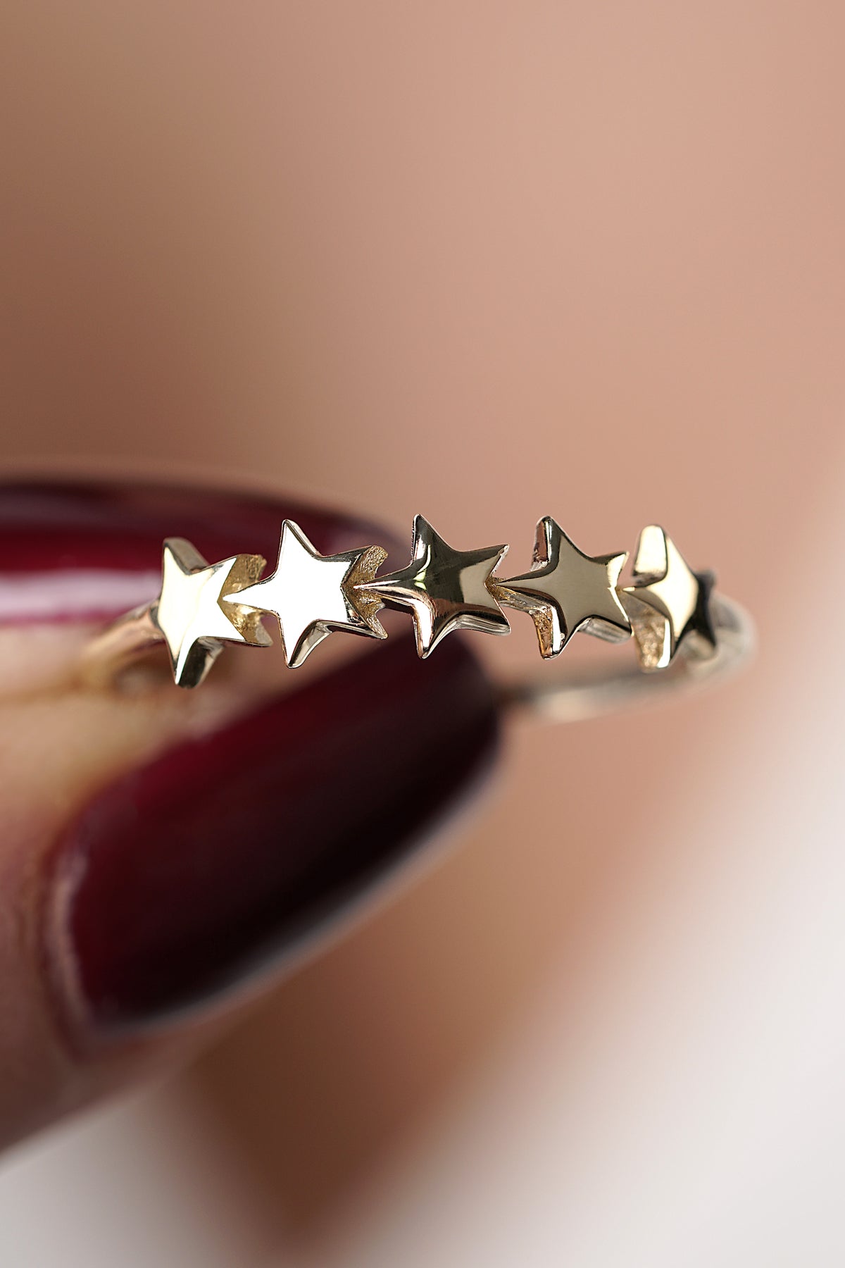 14K Gold Stars Row Ring