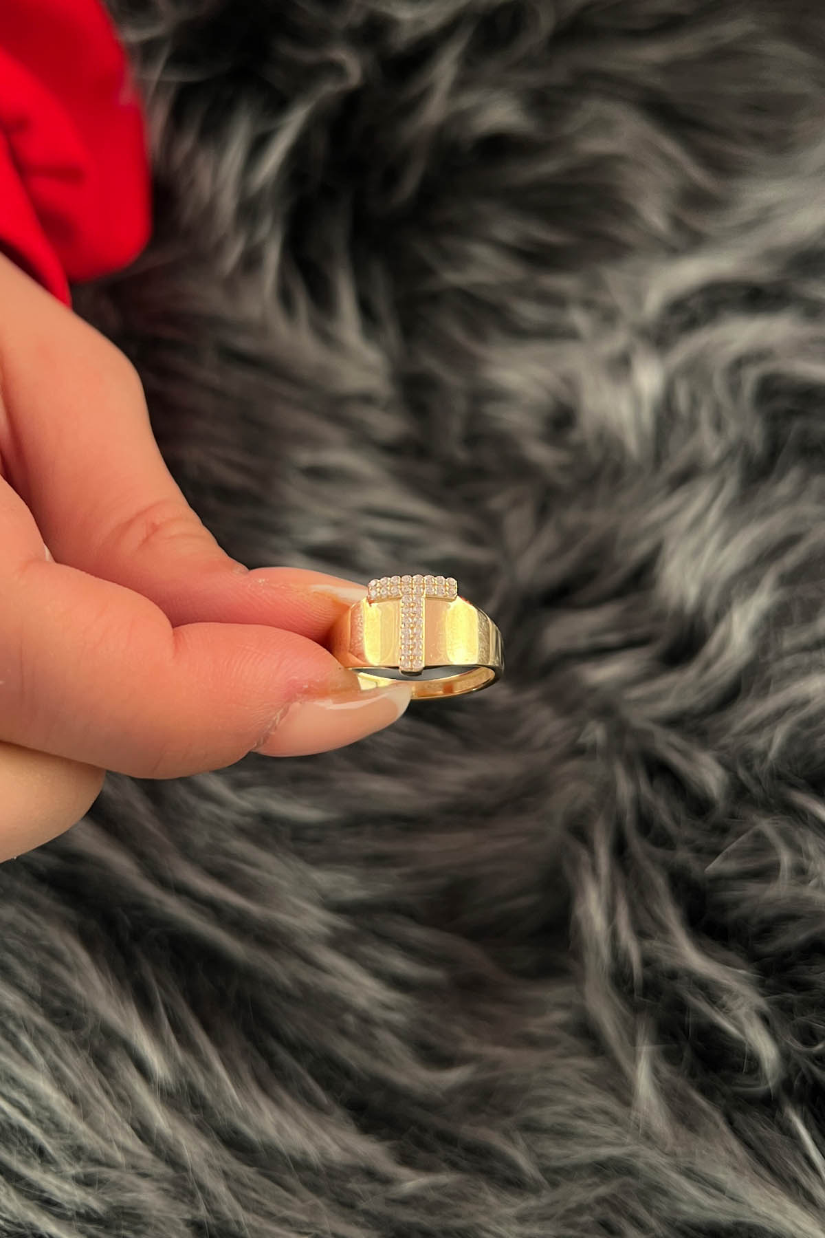 14K Gold Stone T Initial Ring