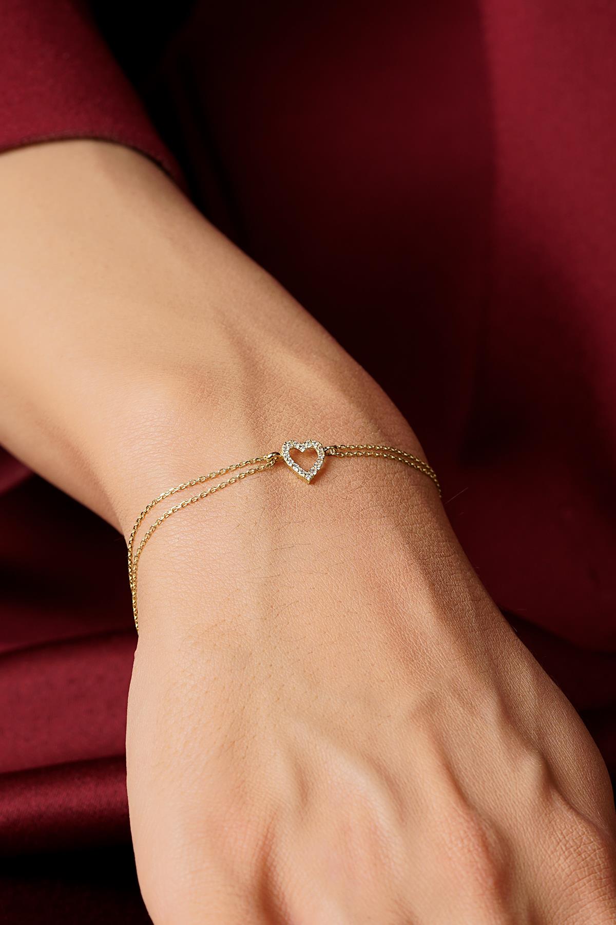 14K Gold Stoned Heart Shape Bracelet