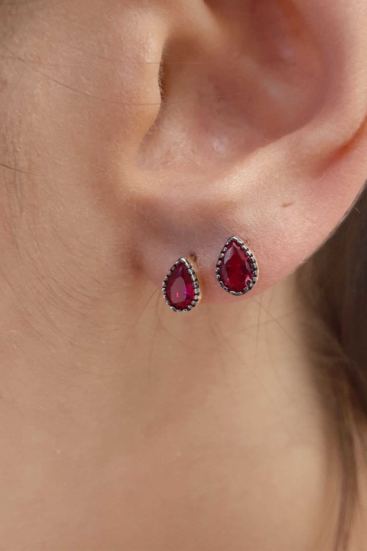 14K Gold Stud Ruby Stone Drop Shape Earrings