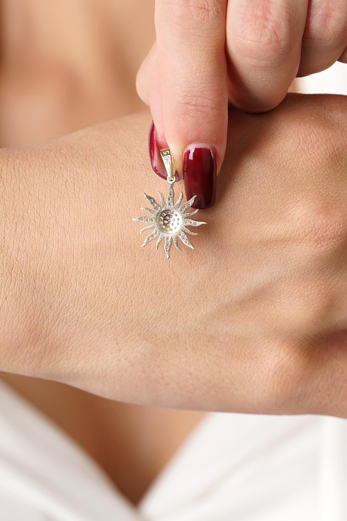 14K Gold Sun Charm